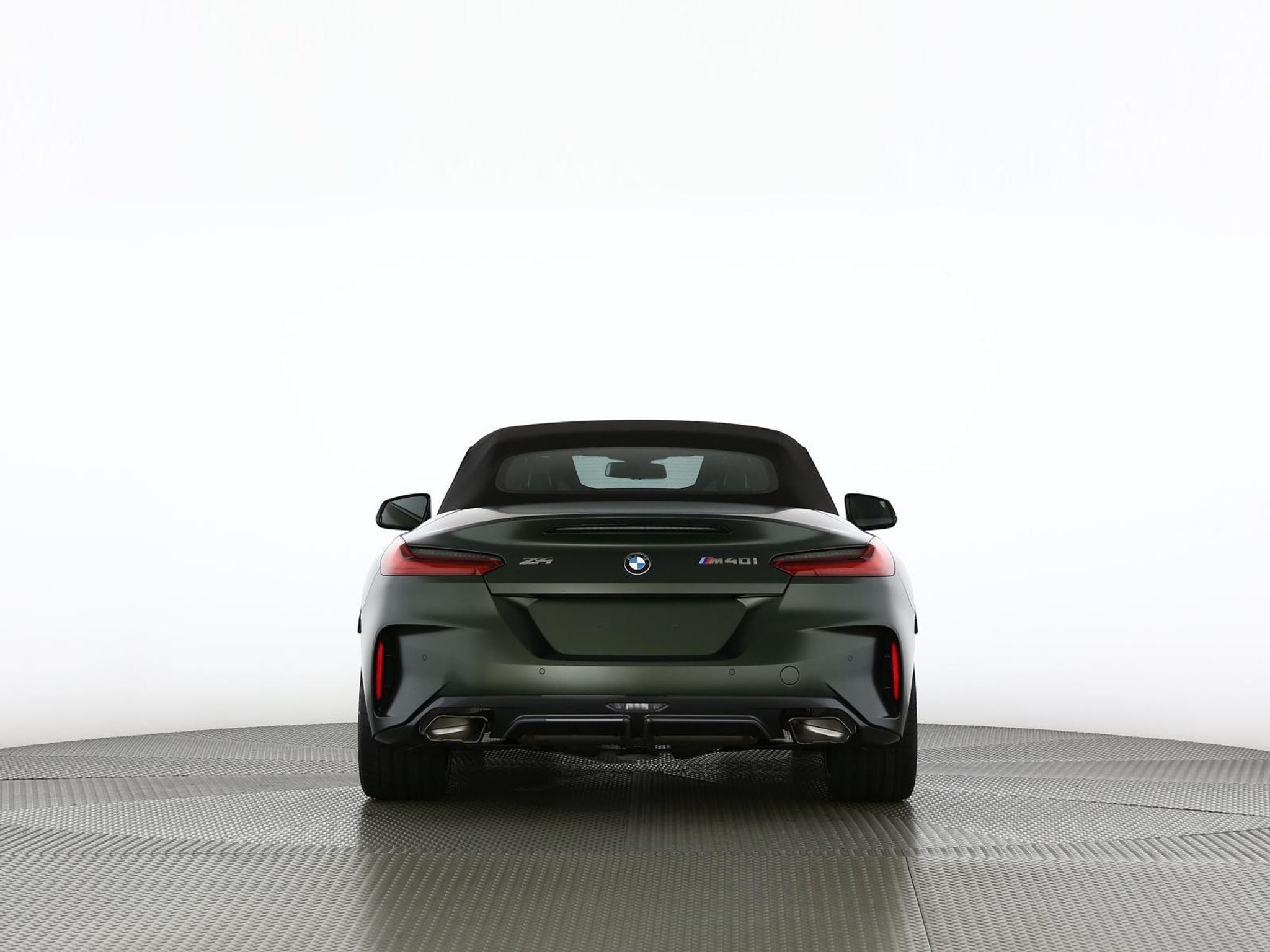 listing desktop thumbnail image 3