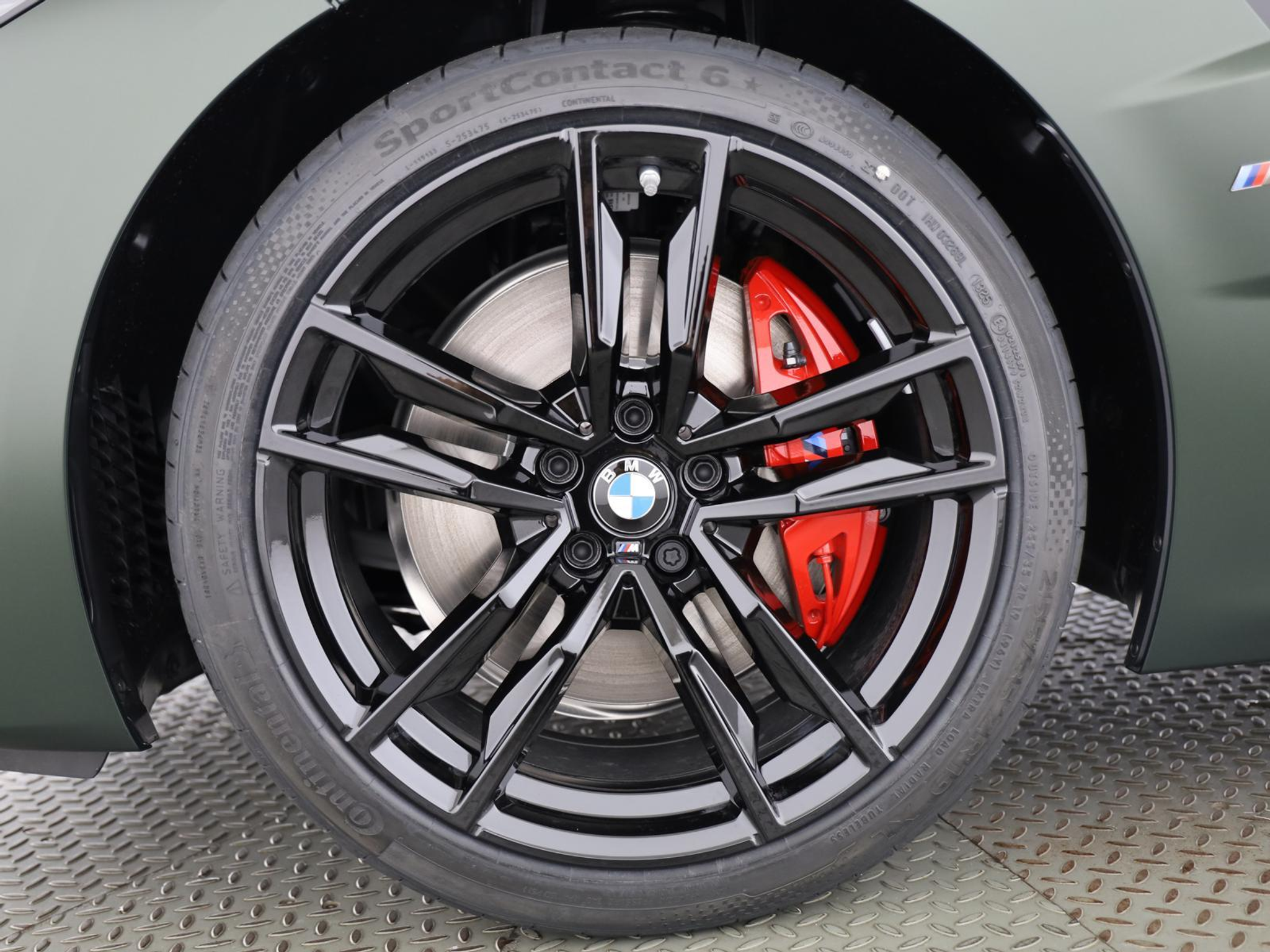 listing desktop thumbnail image 17