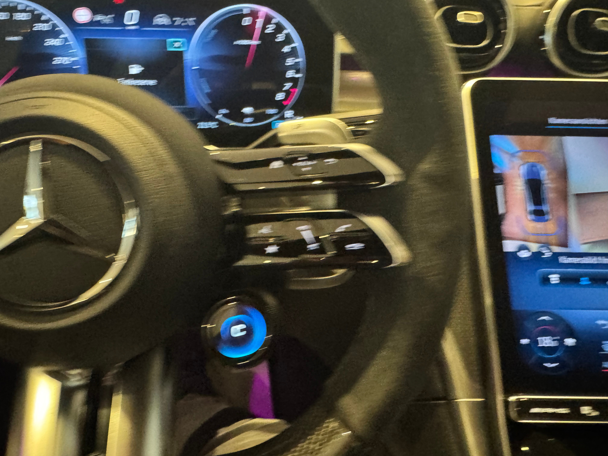 listing desktop thumbnail image 15