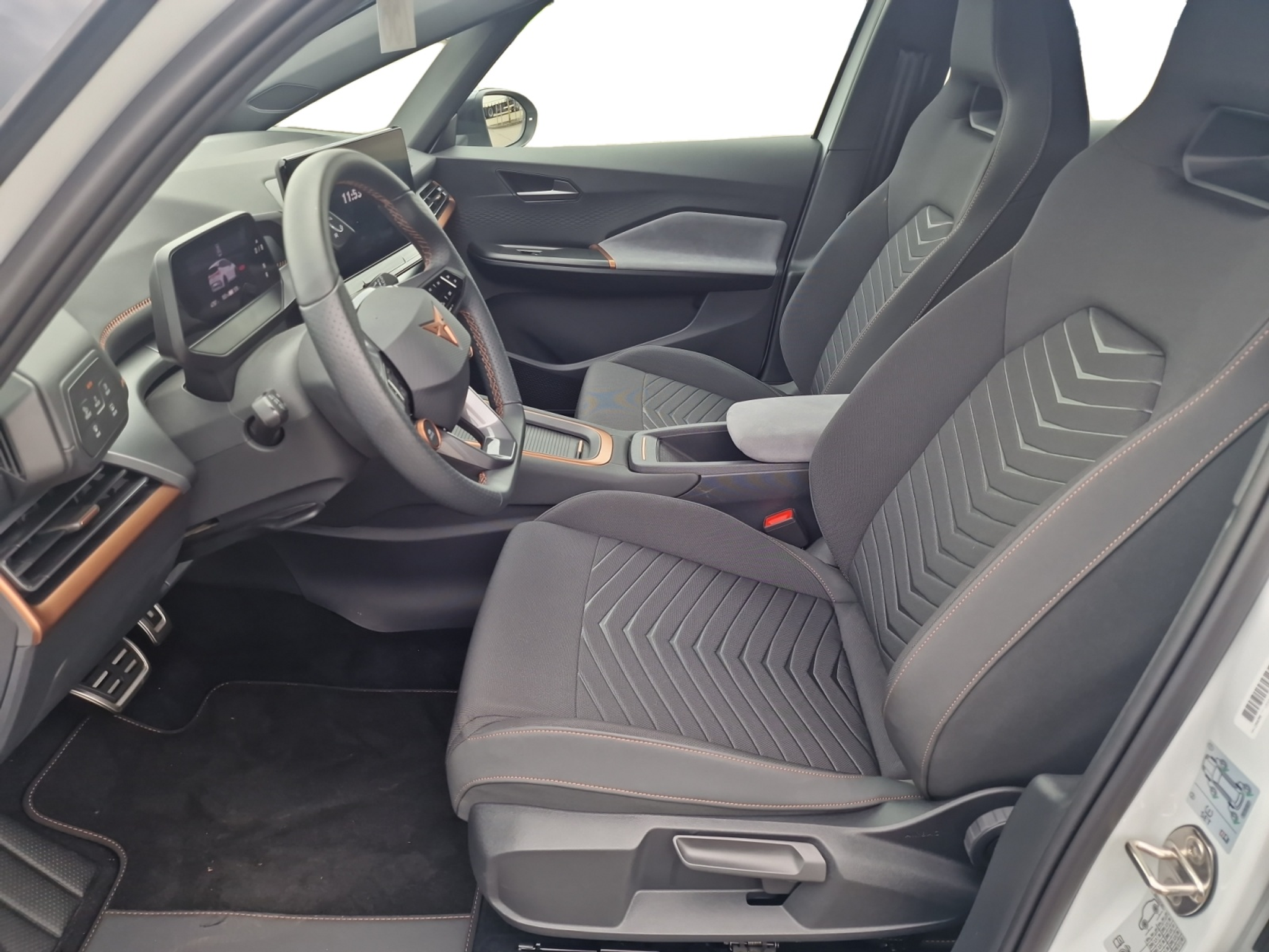 listing desktop thumbnail image 9