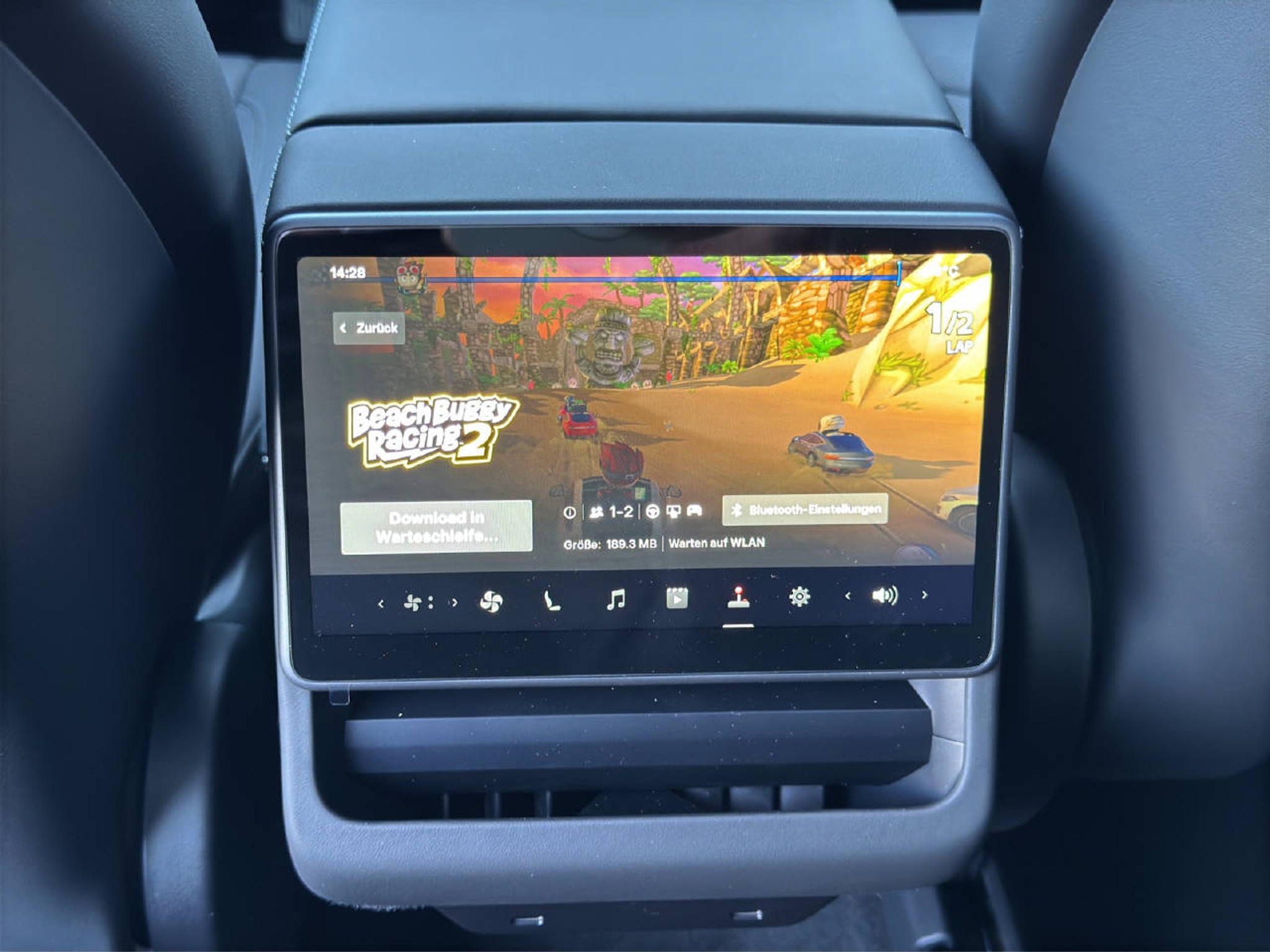 listing desktop thumbnail image 12