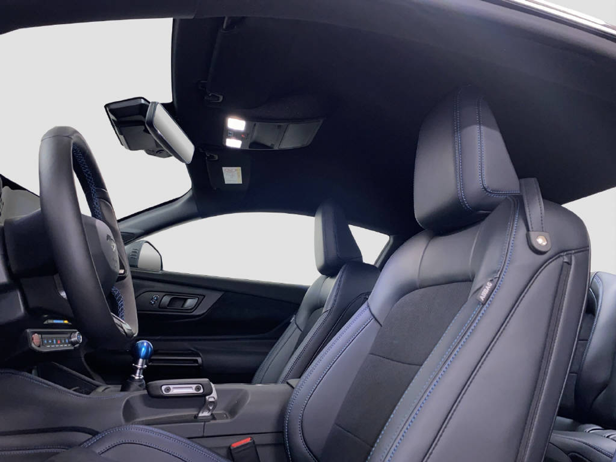 listing desktop thumbnail image 6