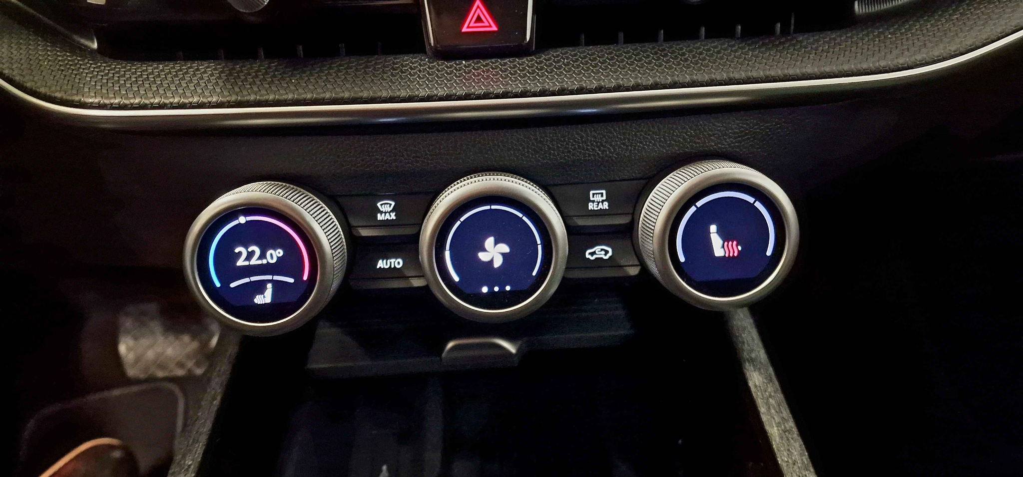 listing desktop thumbnail image 11