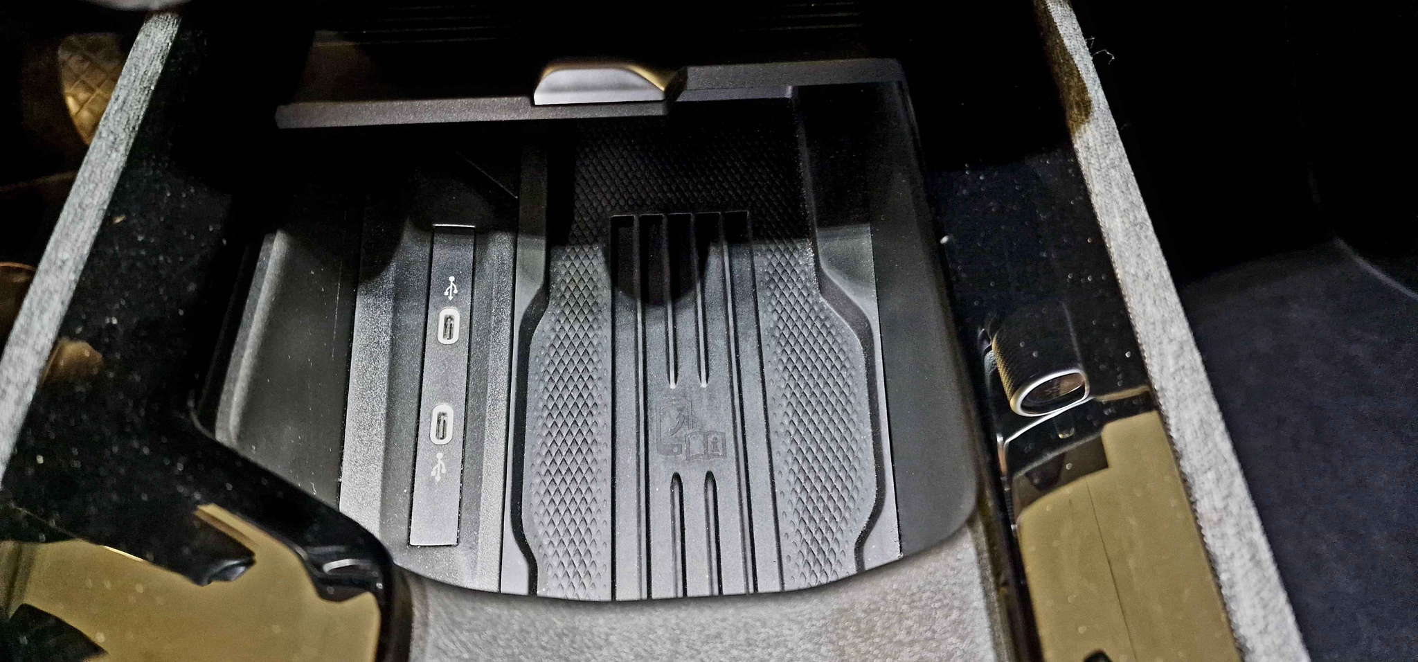 listing desktop thumbnail image 12