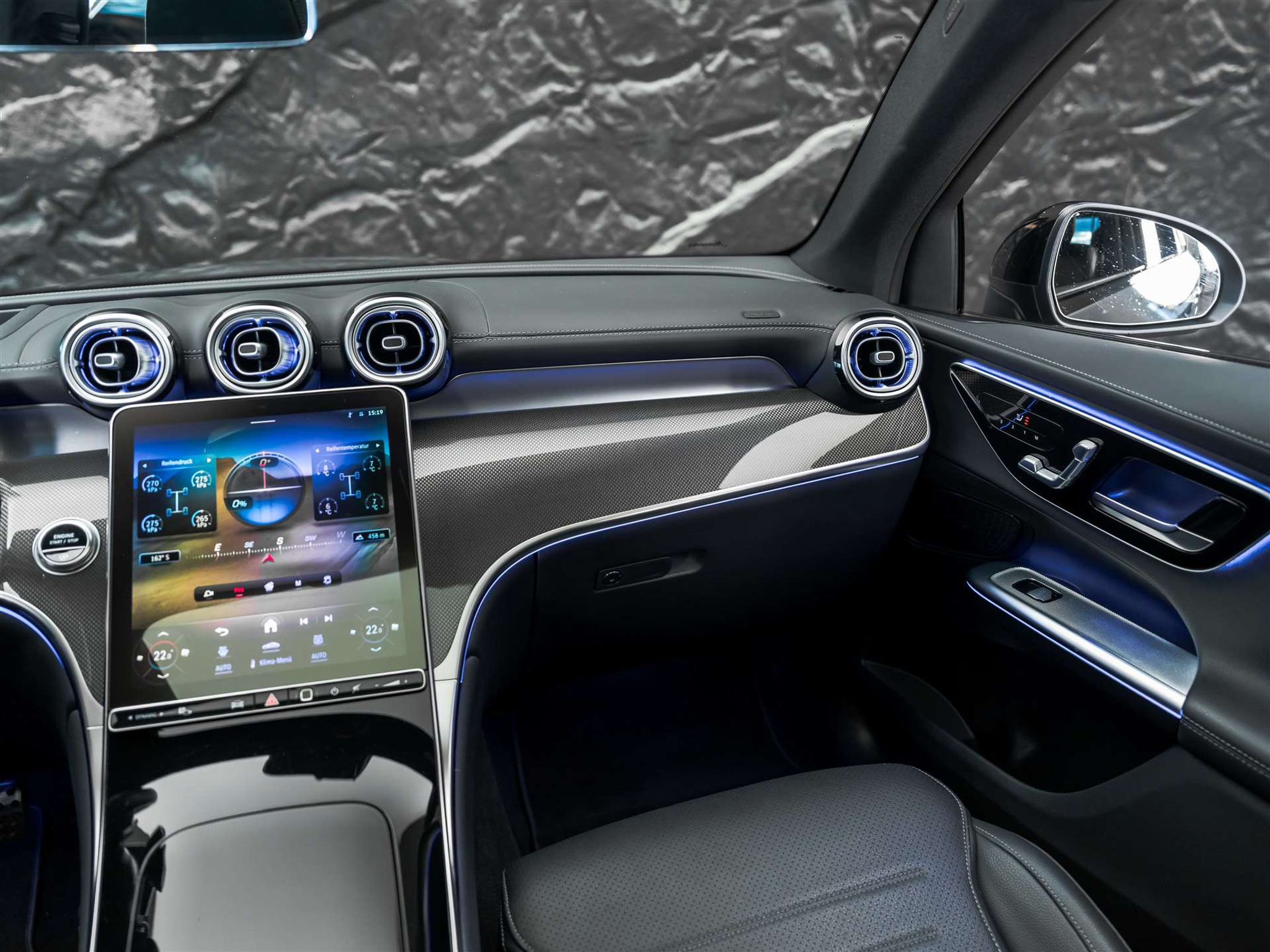 listing desktop thumbnail image 35