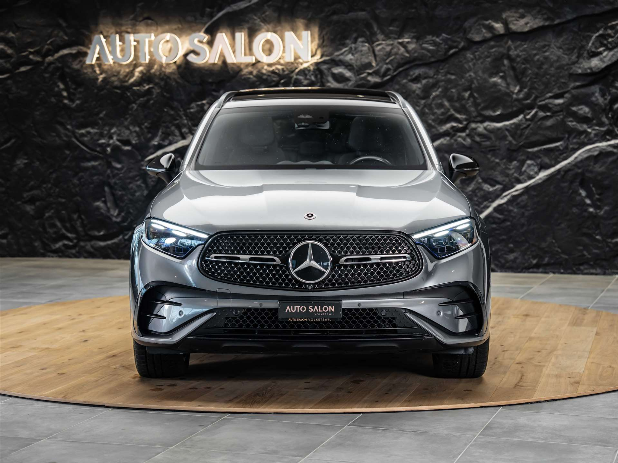 listing desktop thumbnail image 6