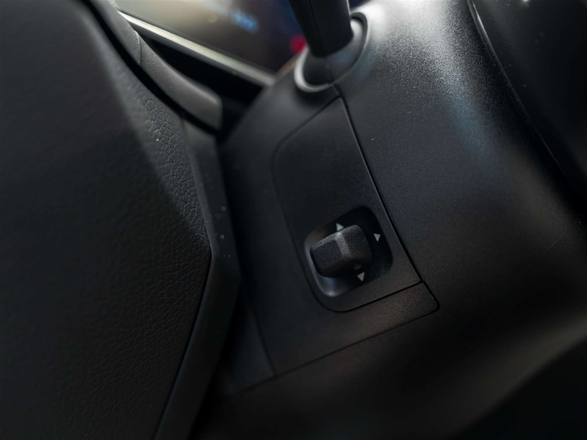 listing desktop thumbnail image 33