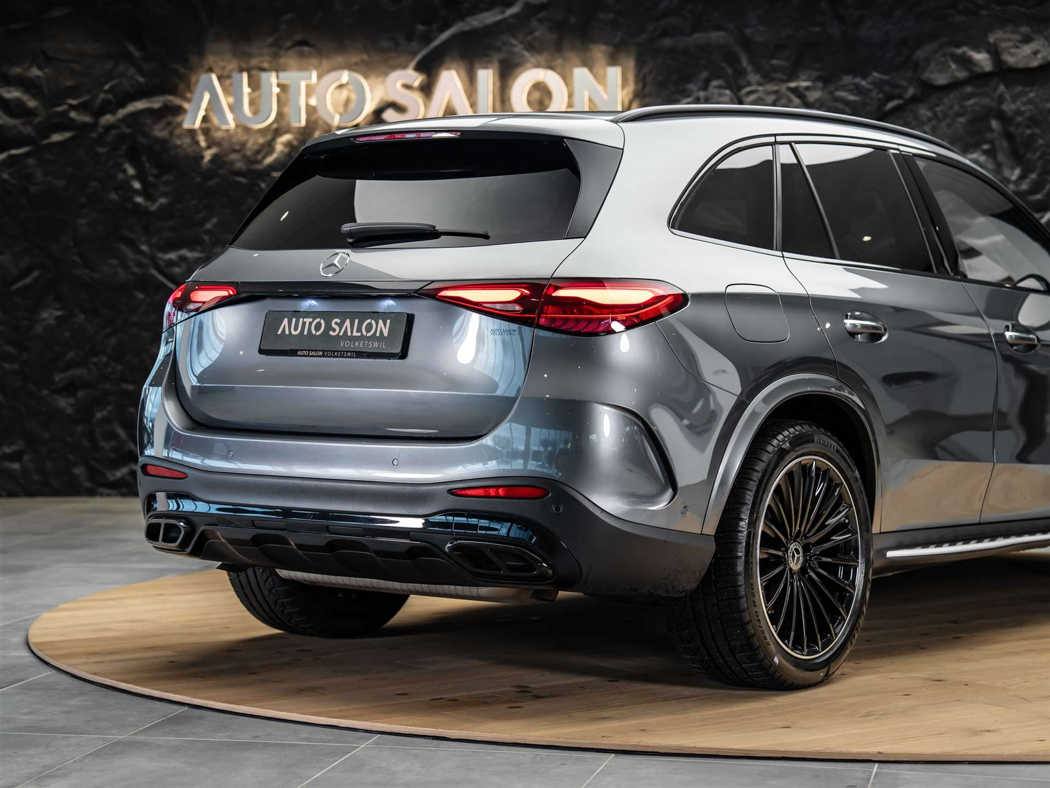 listing desktop thumbnail image 20