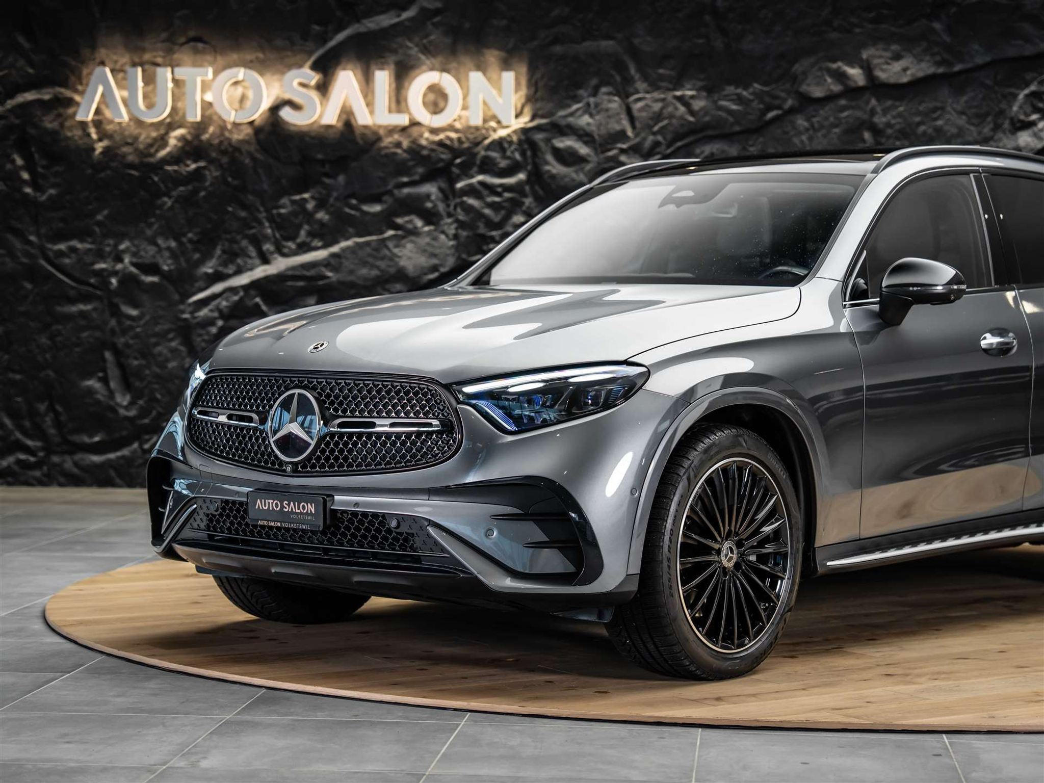 listing desktop thumbnail image 16