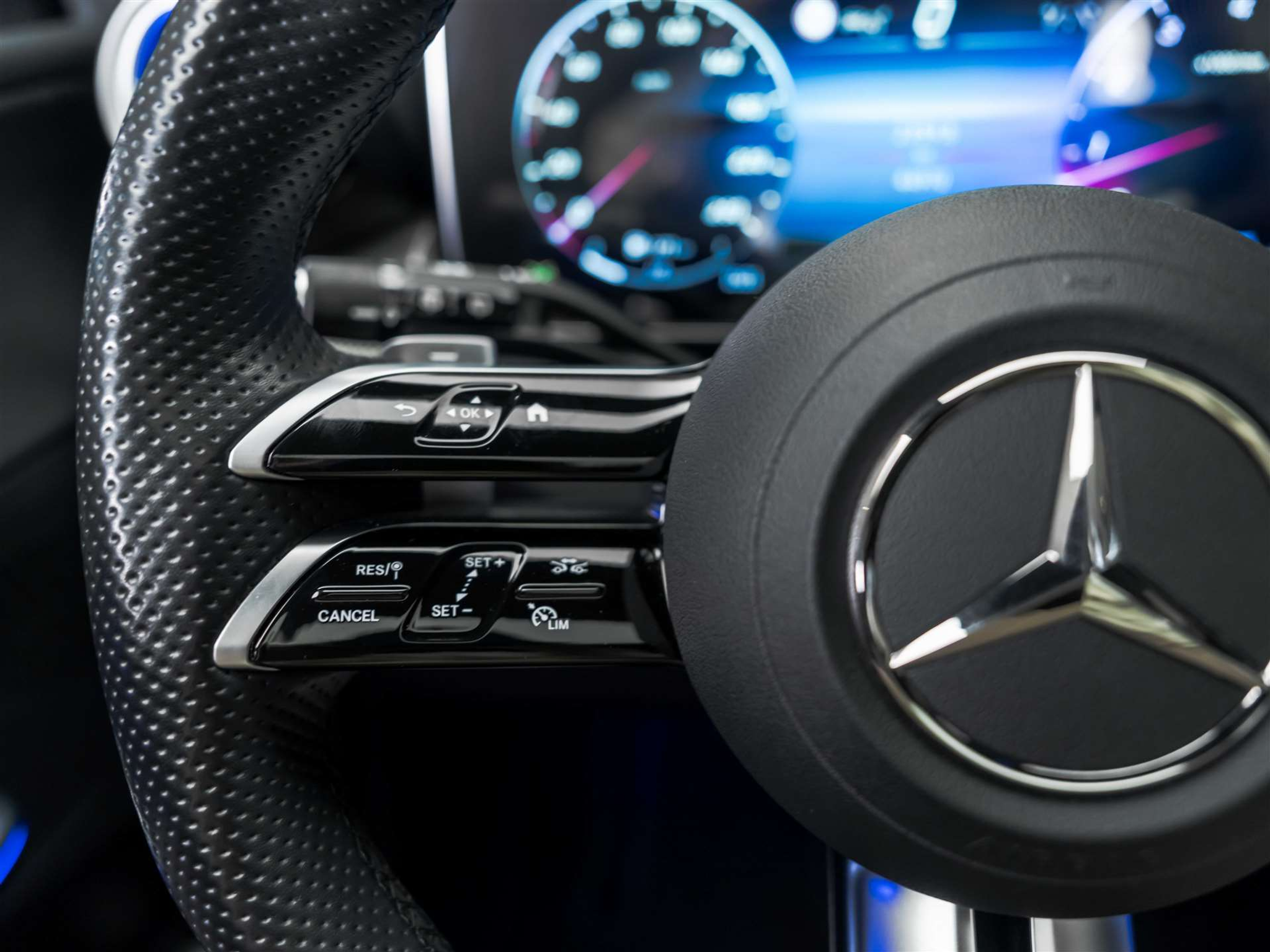 listing desktop thumbnail image 28