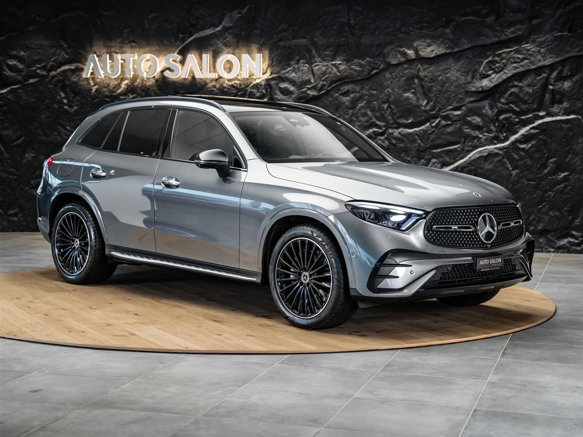 listing desktop thumbnail image 5