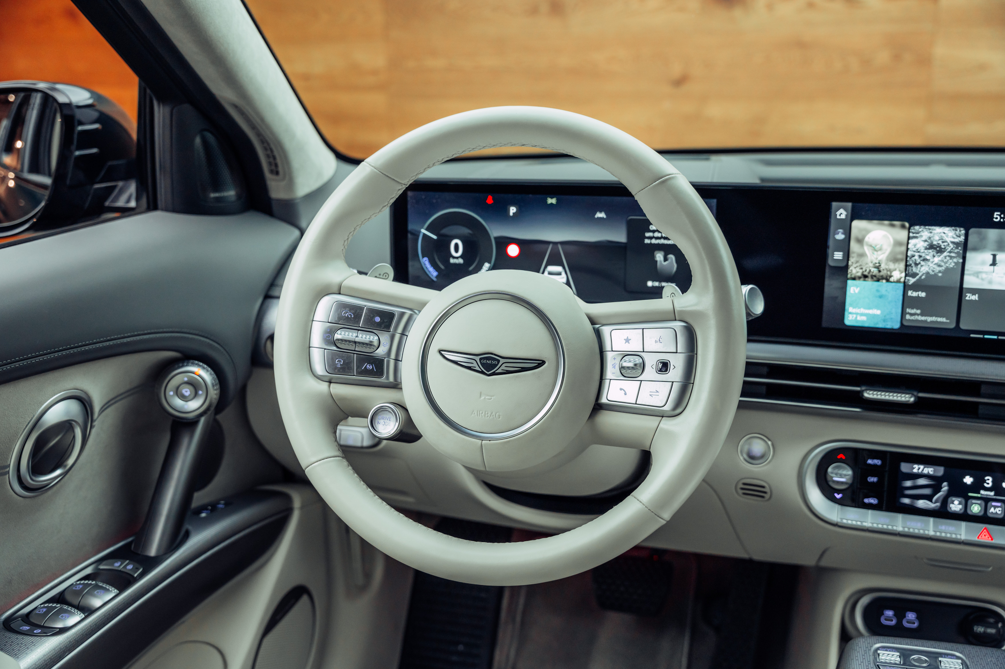 listing desktop thumbnail image 14