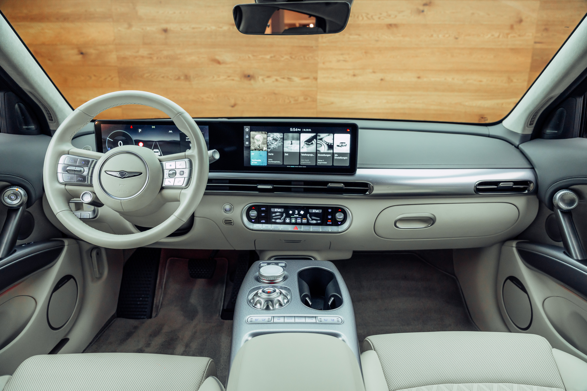 listing desktop thumbnail image 4