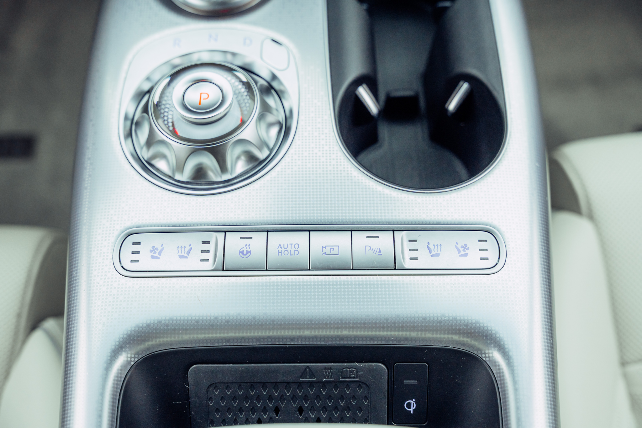 listing desktop thumbnail image 17