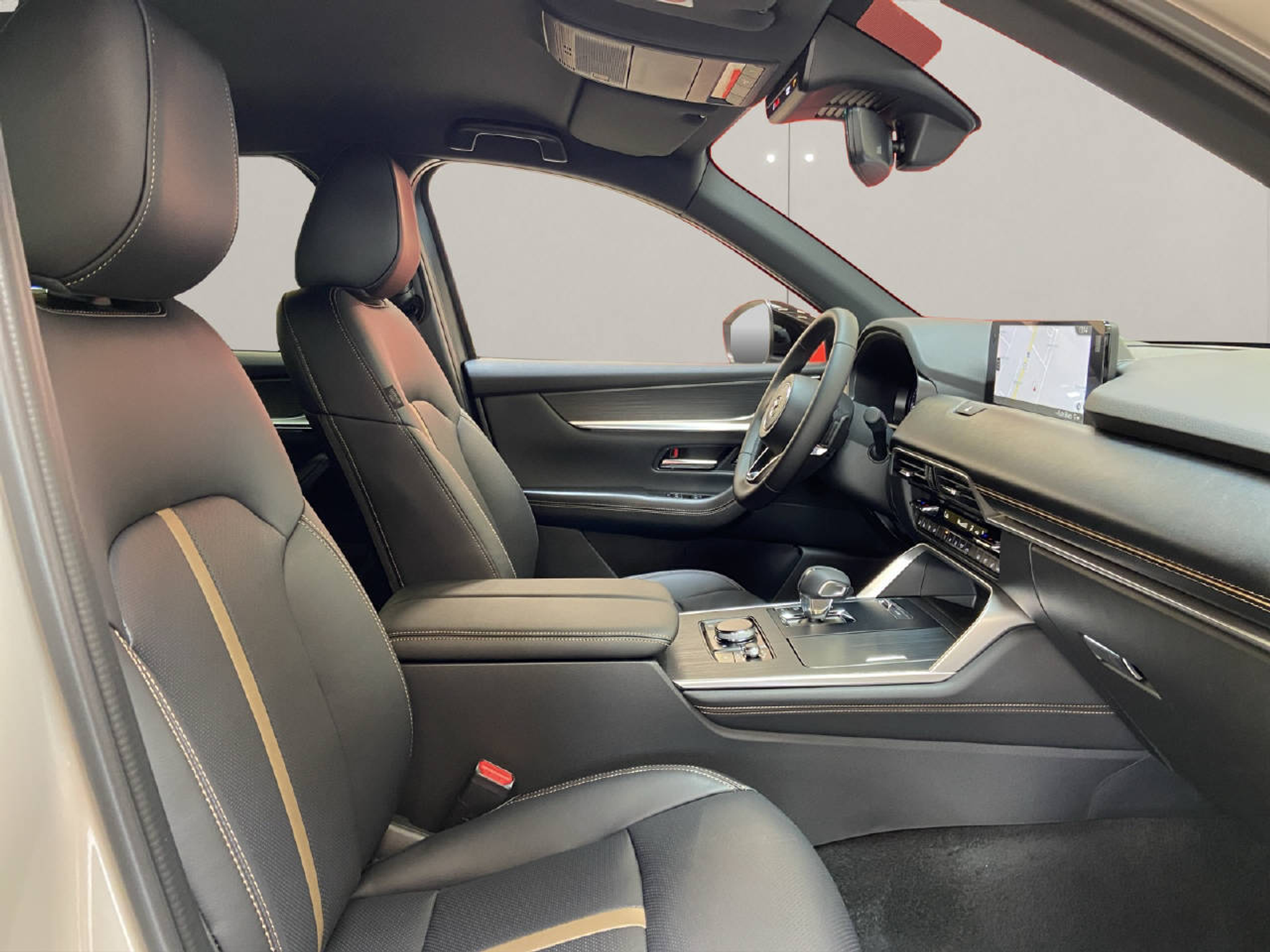 listing desktop thumbnail image 10