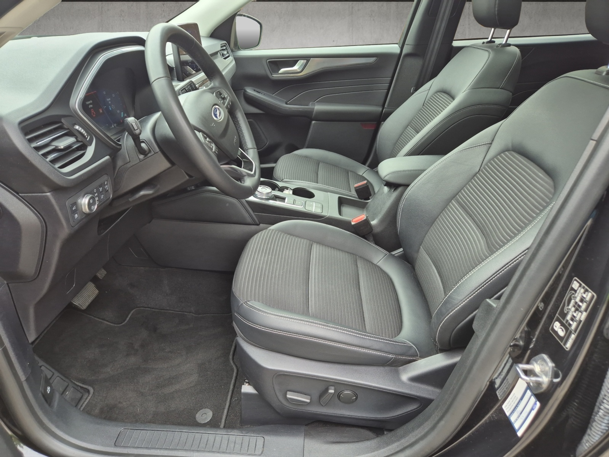 listing desktop thumbnail image 8