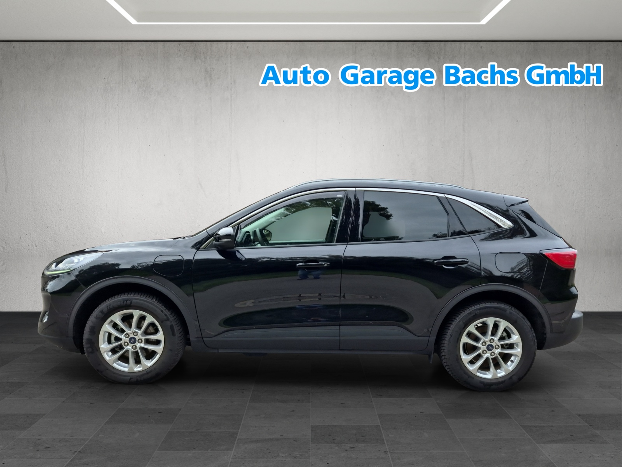 listing desktop thumbnail image 3