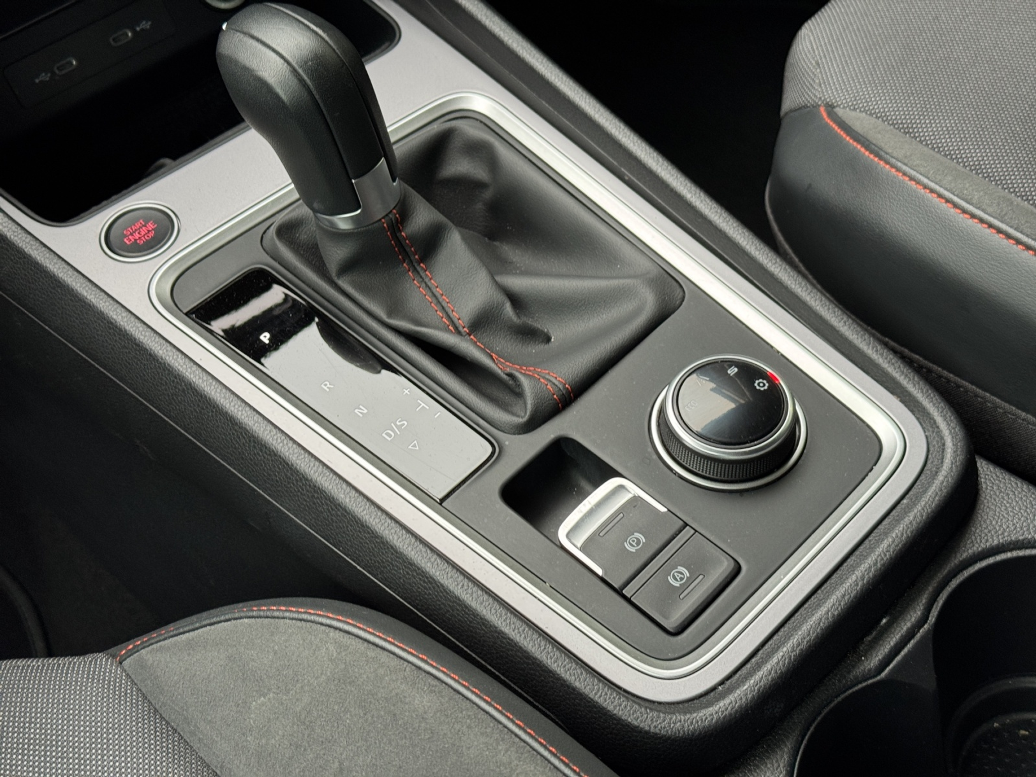 listing desktop thumbnail image 12