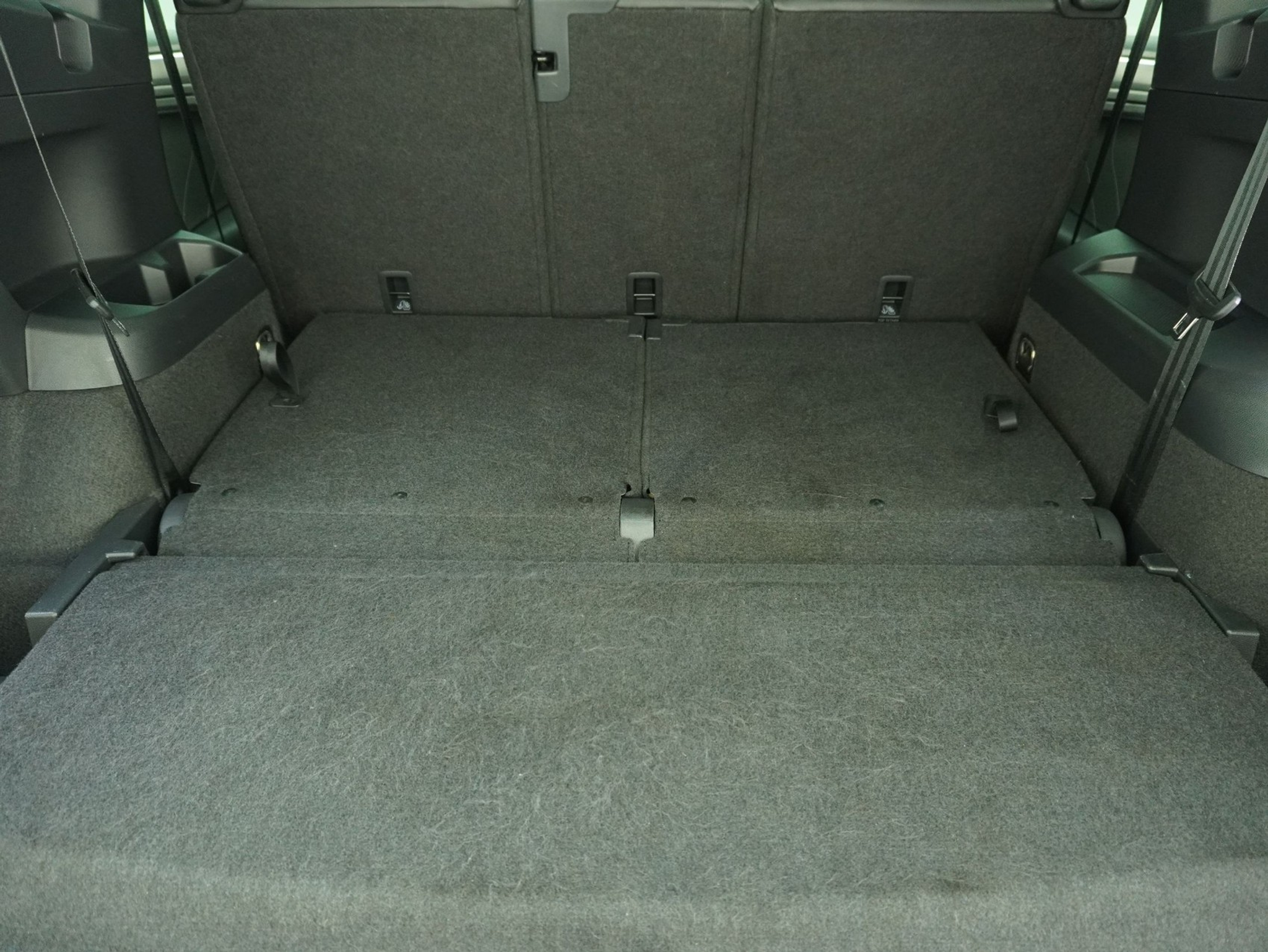 listing desktop thumbnail image 13