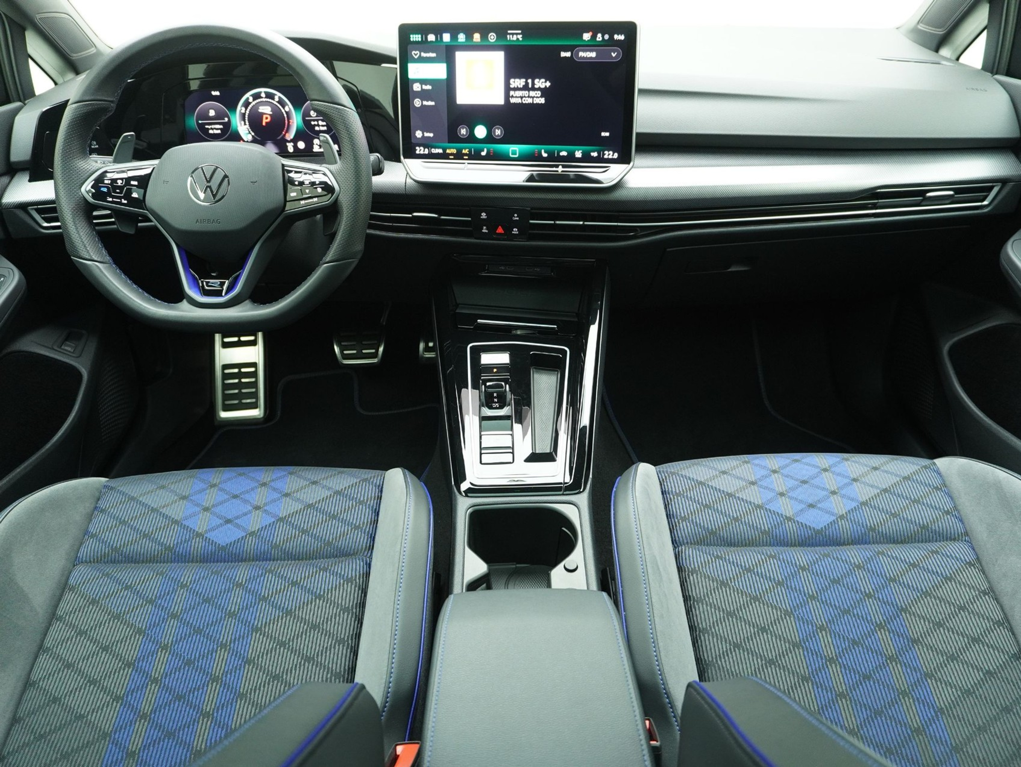 listing desktop thumbnail image 15