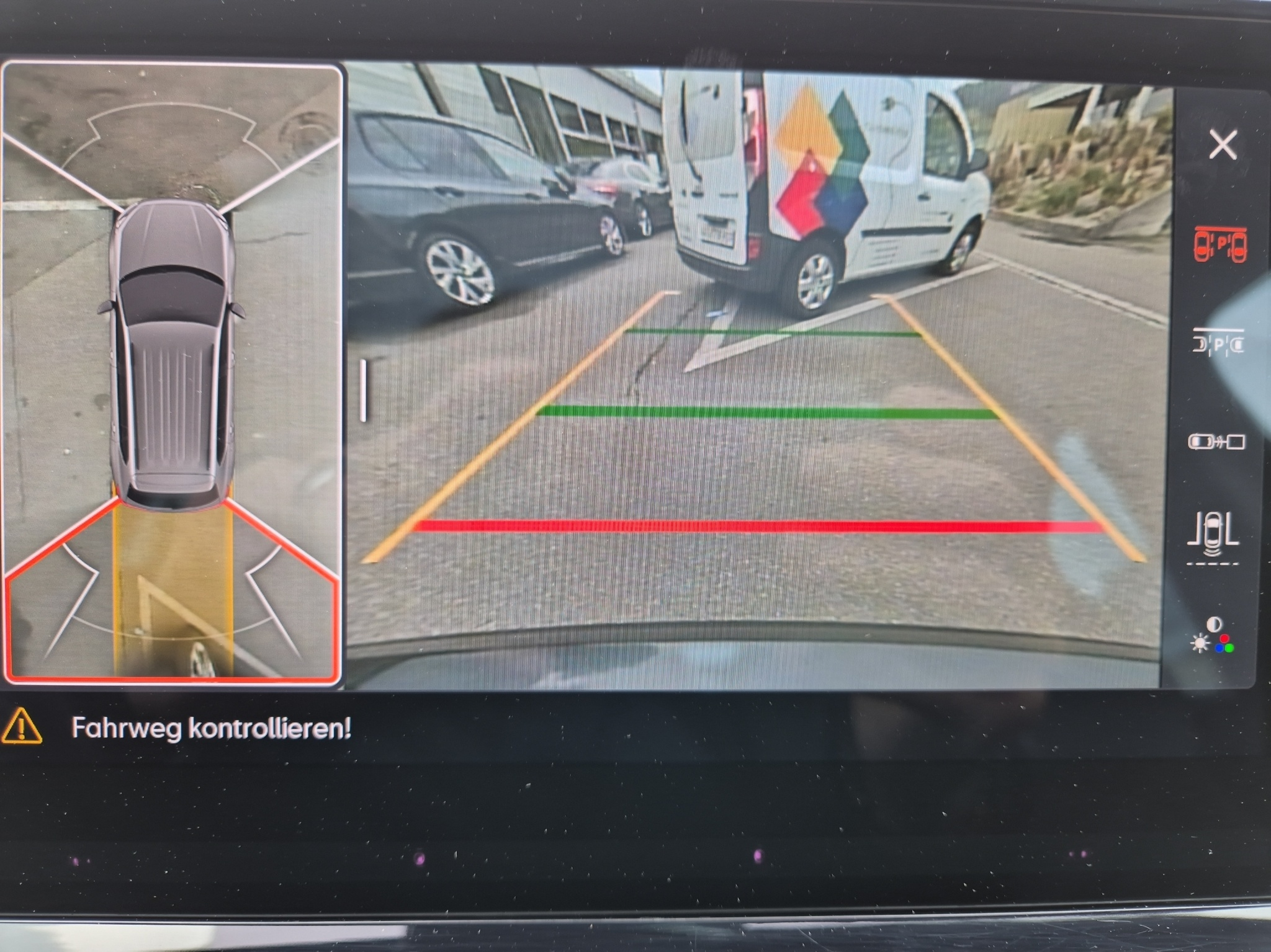 listing desktop thumbnail image 18