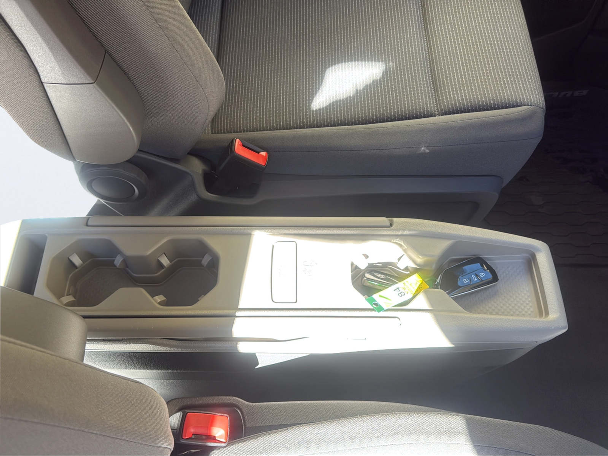 listing desktop thumbnail image 15