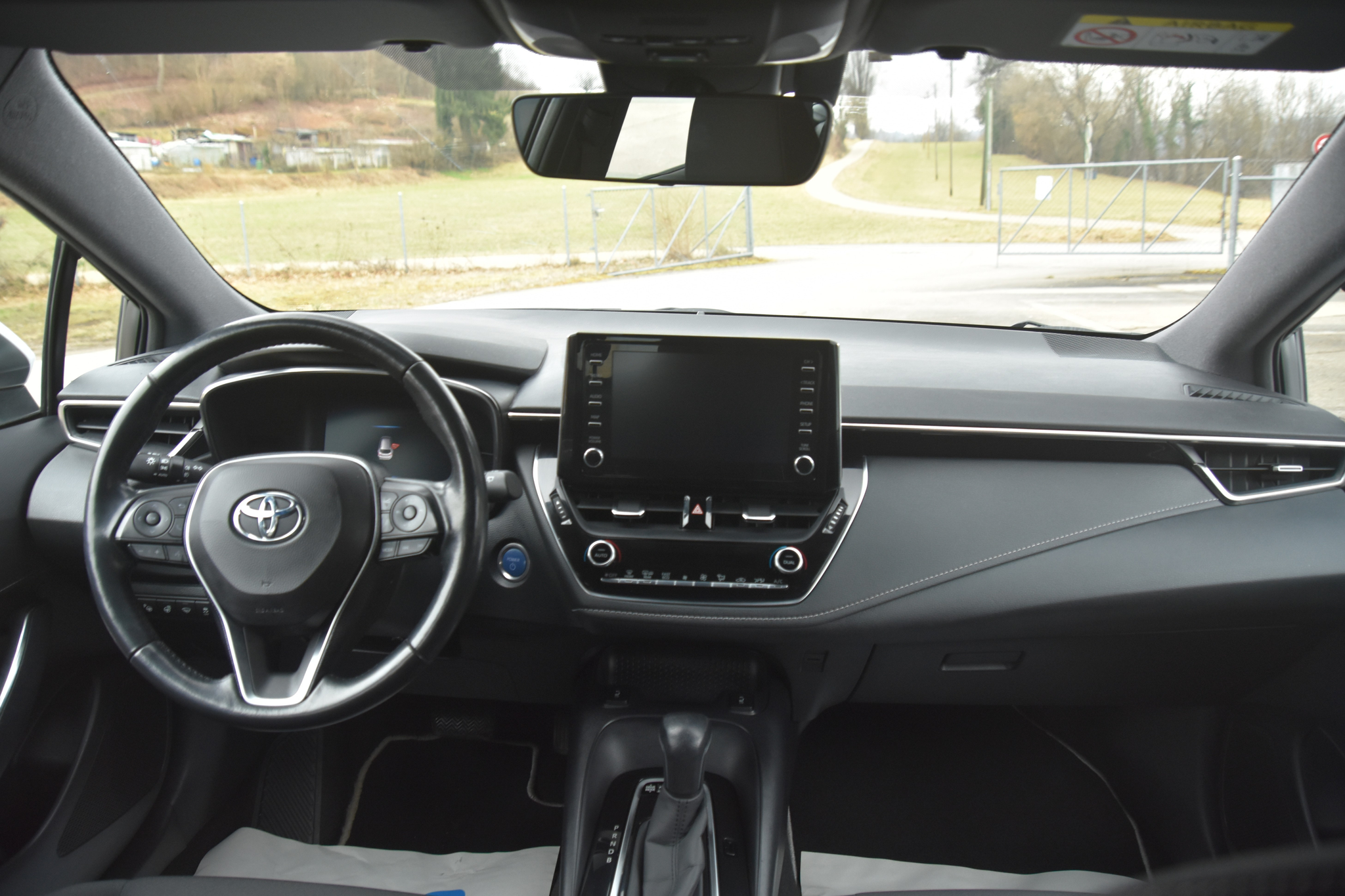 listing desktop thumbnail image 9