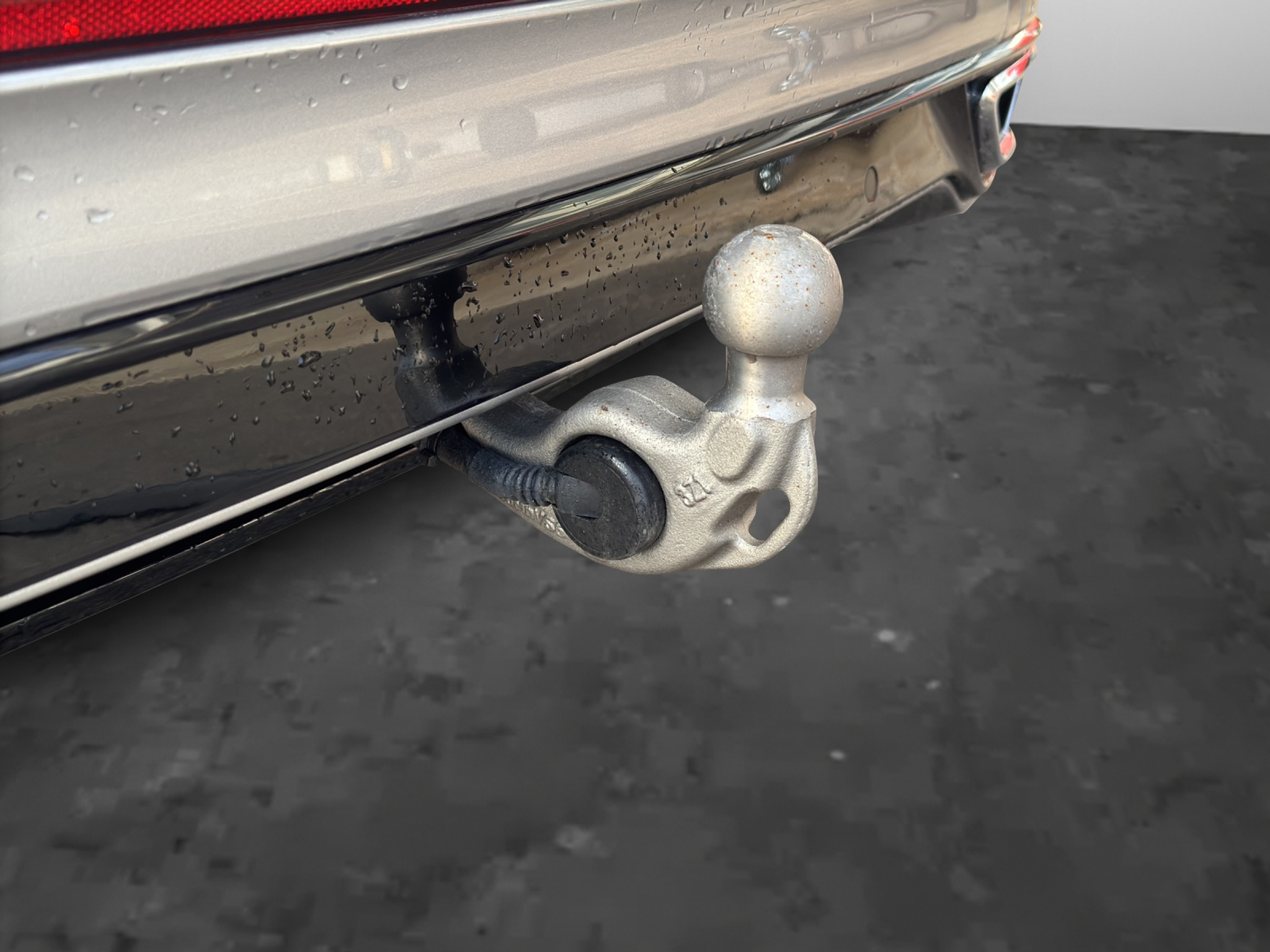 listing desktop thumbnail image 10