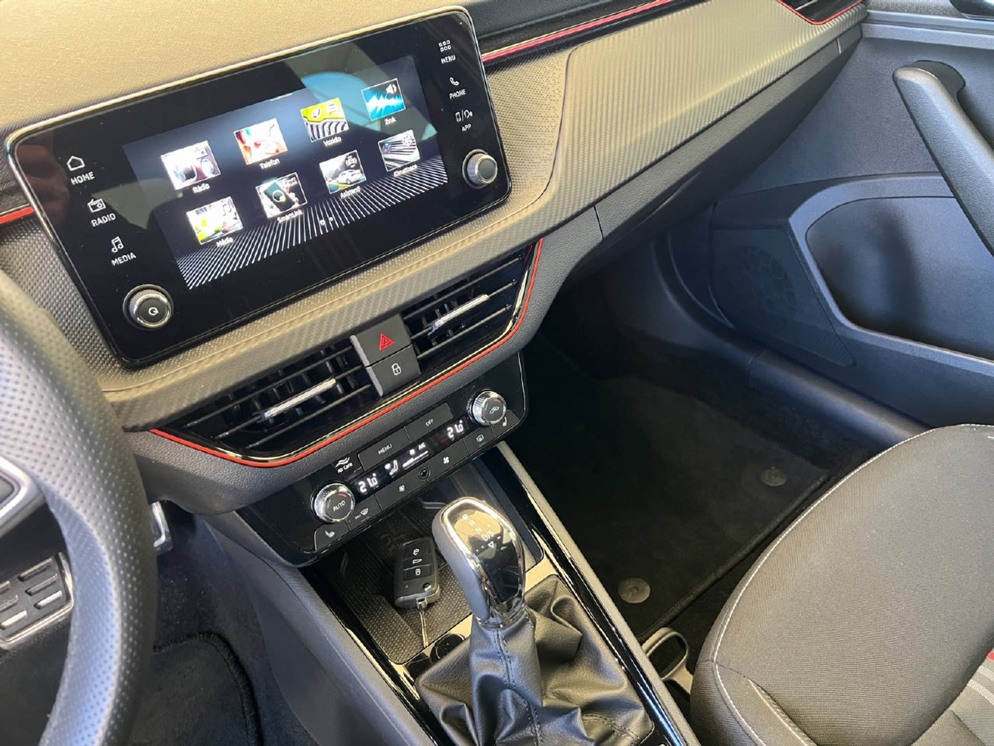 listing desktop thumbnail image 16