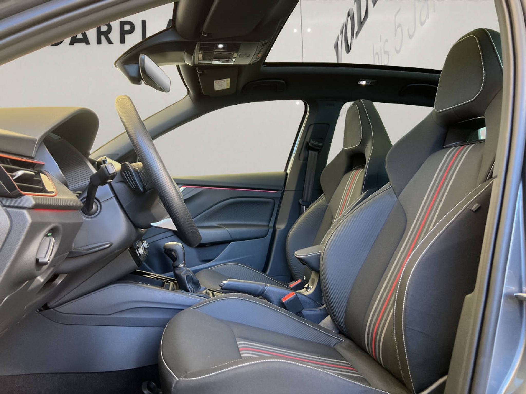 listing desktop thumbnail image 12