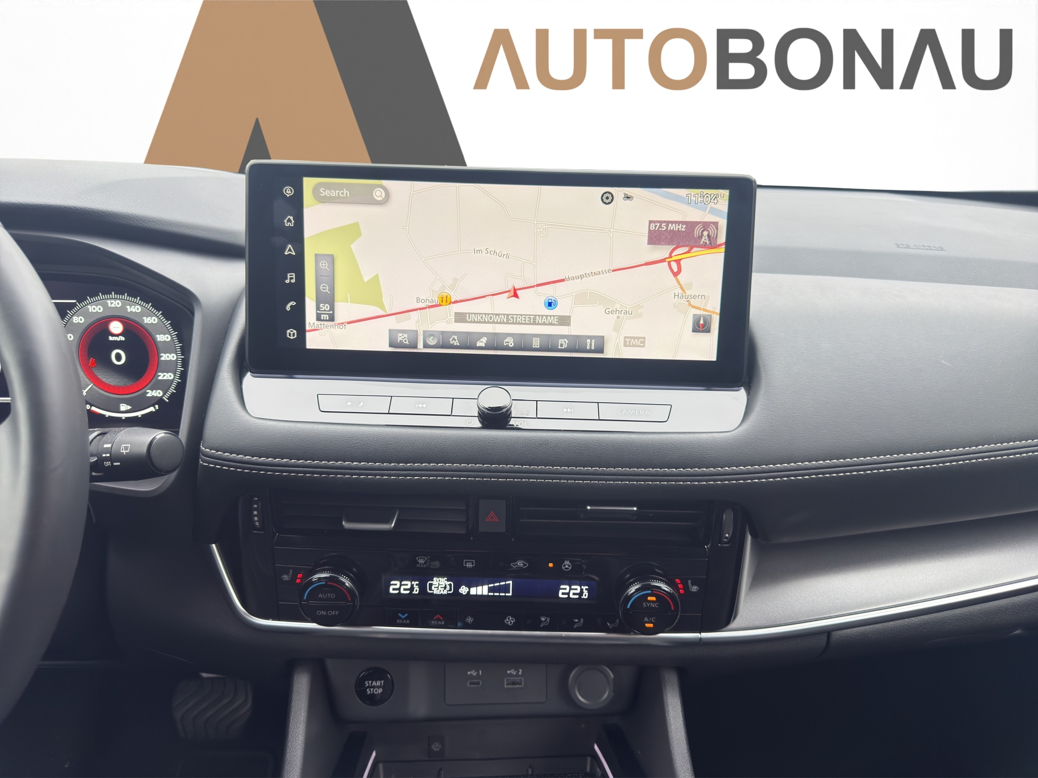 listing desktop thumbnail image 16