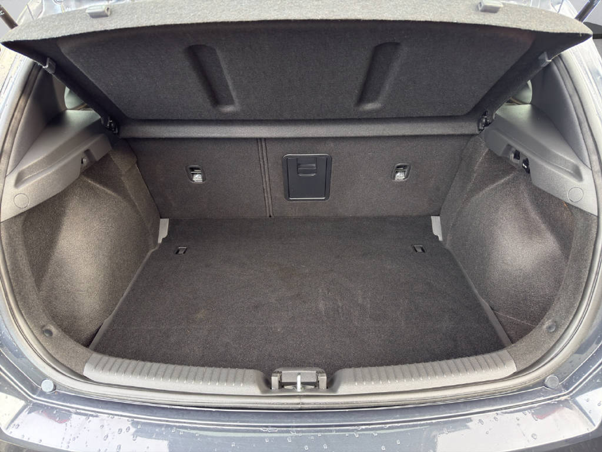 listing desktop thumbnail image 8