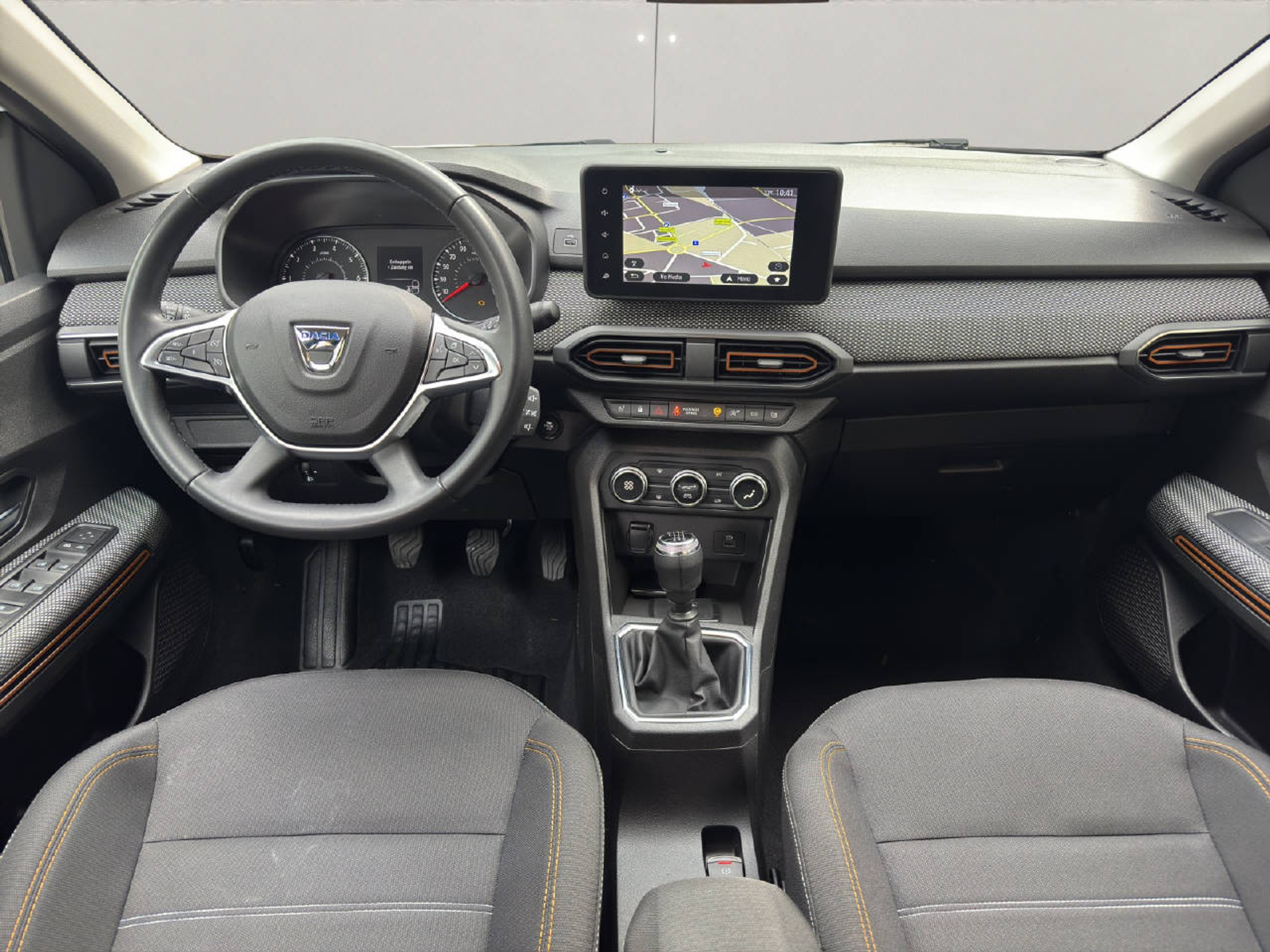 listing desktop thumbnail image 5