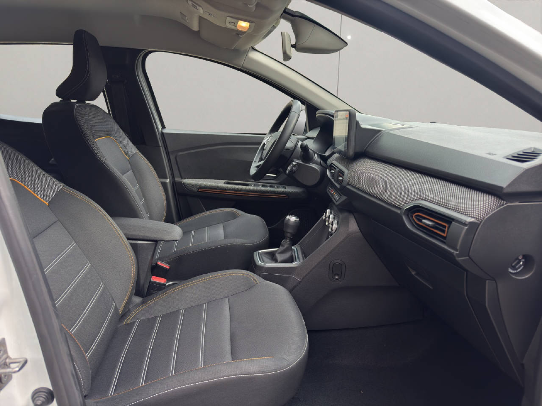 listing desktop thumbnail image 13