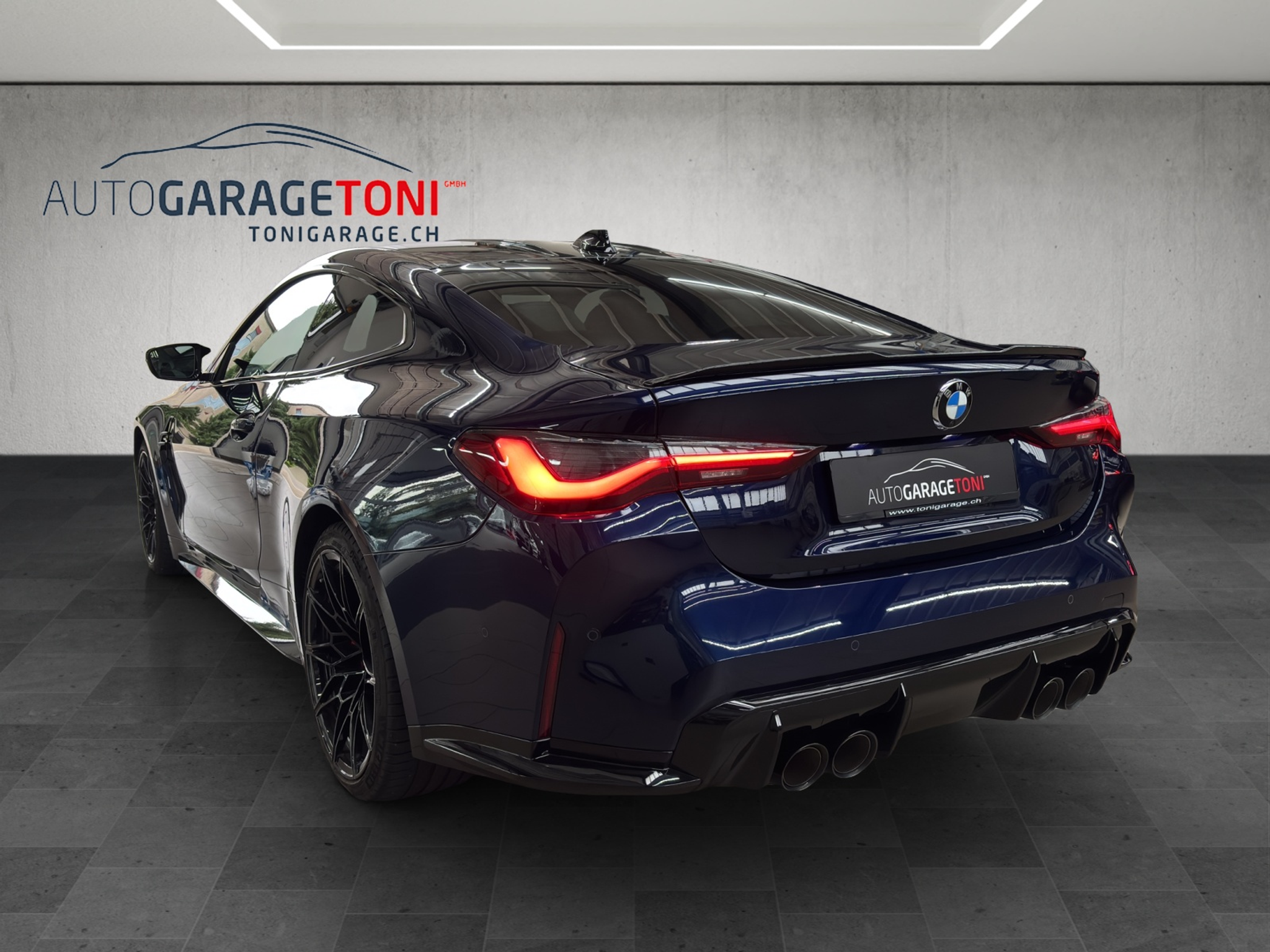 listing desktop thumbnail image 6