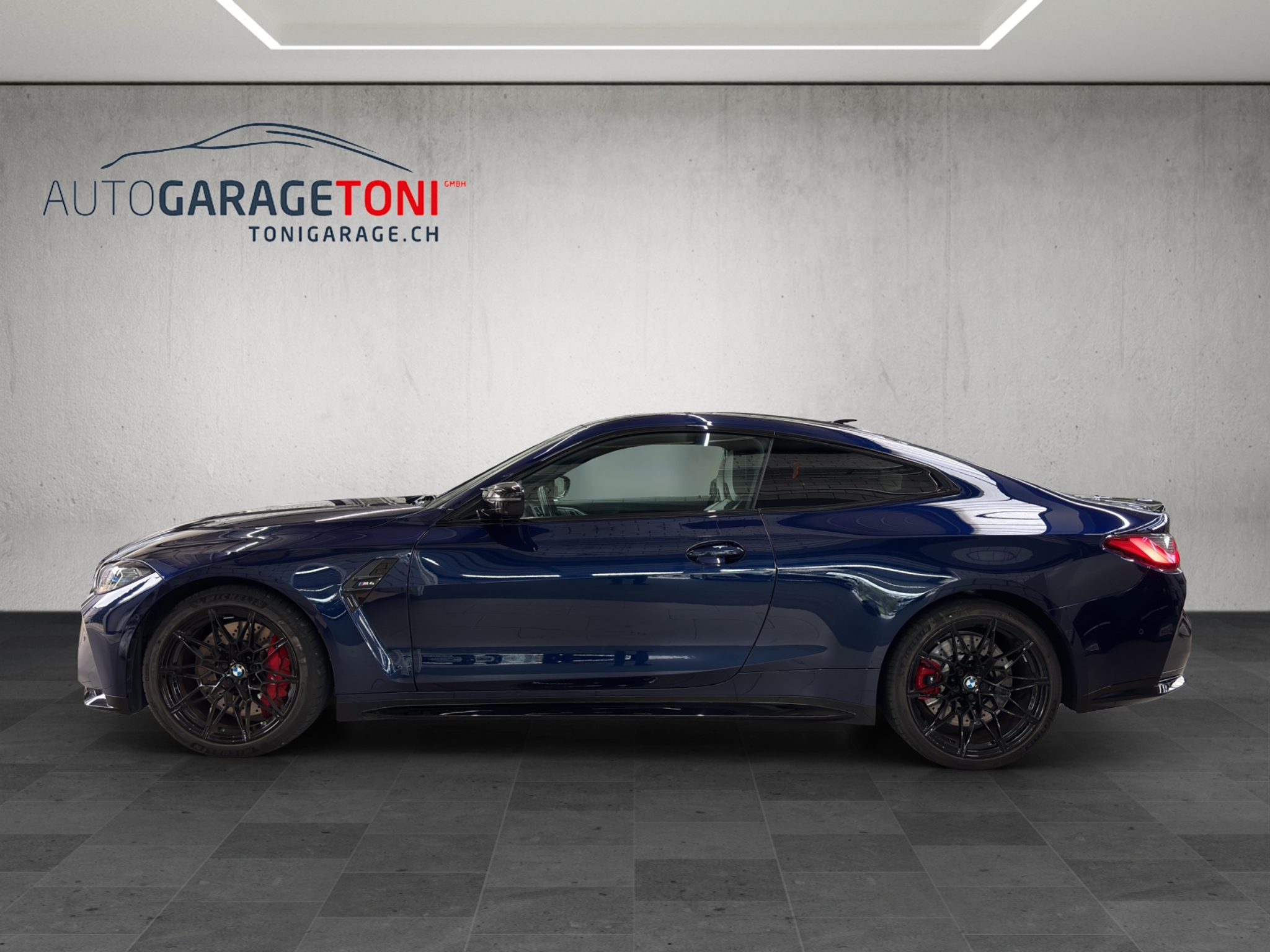 listing desktop thumbnail image 3