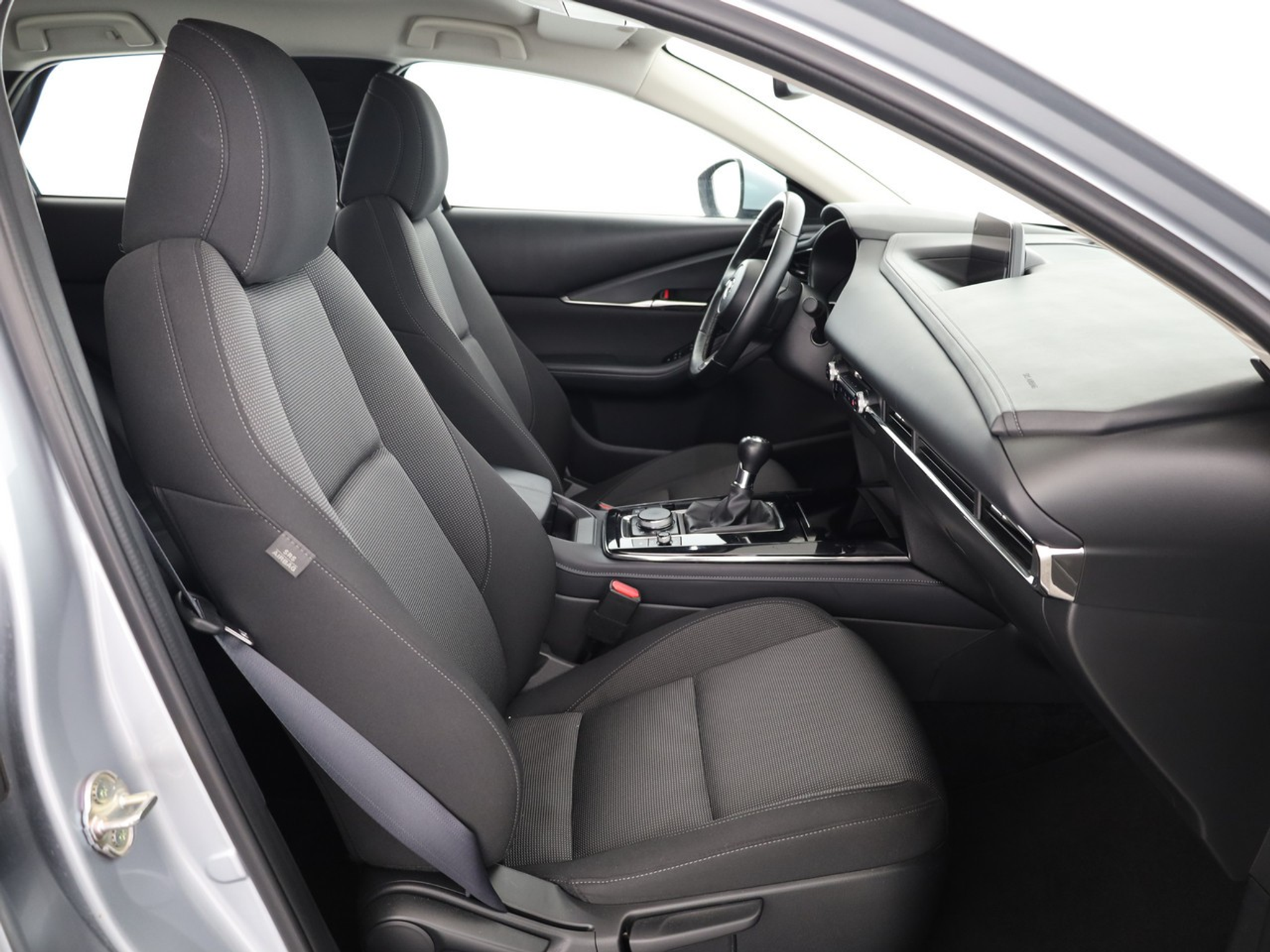 listing desktop thumbnail image 9