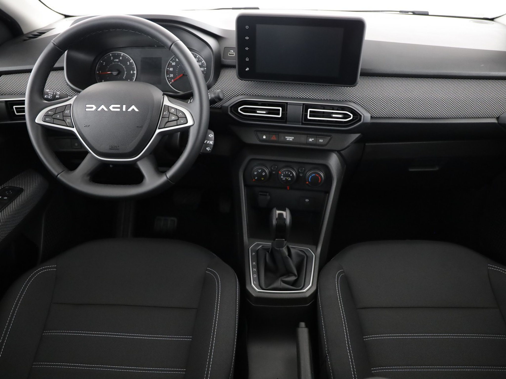 listing desktop thumbnail image 4