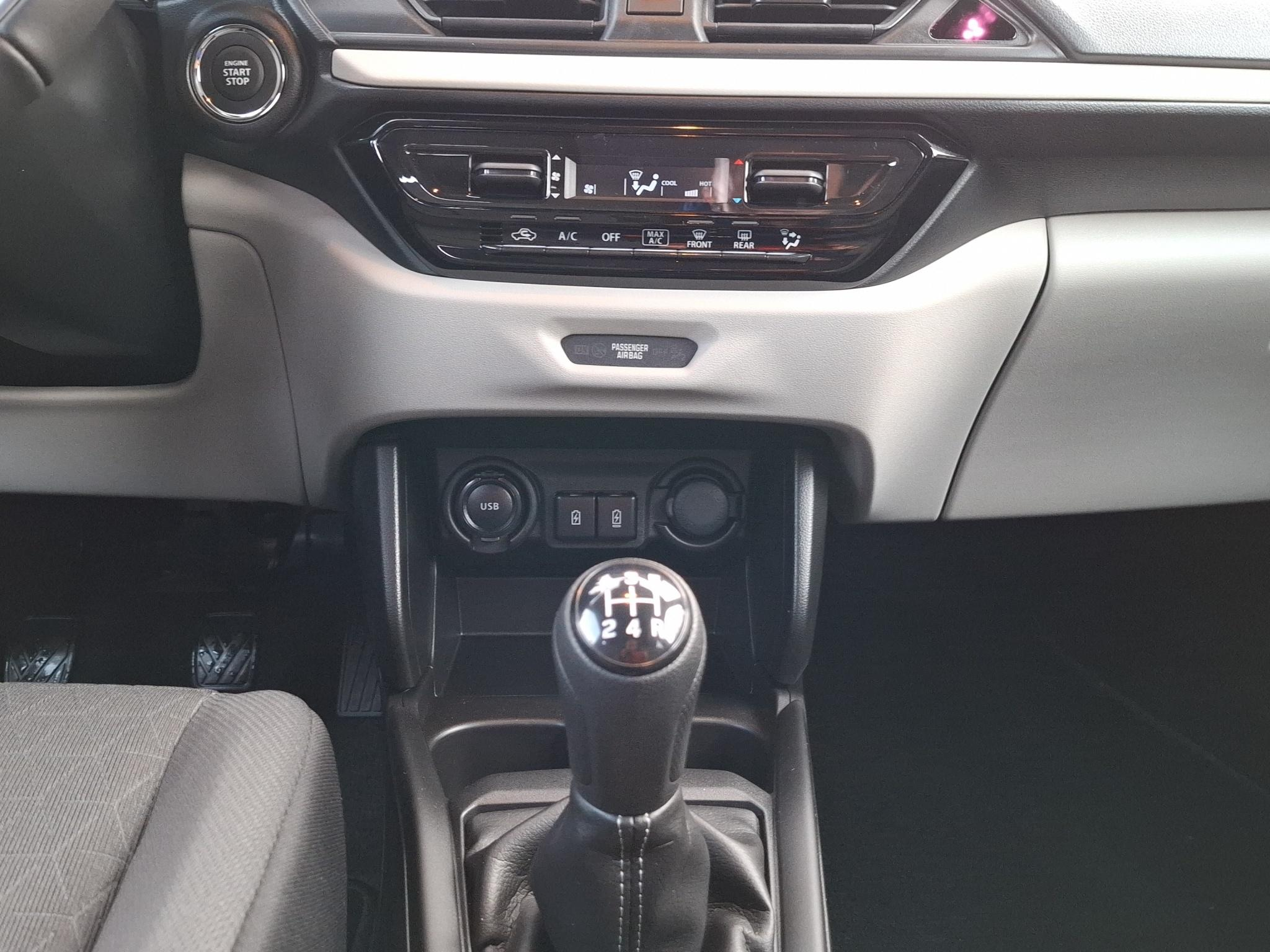 listing desktop thumbnail image 9