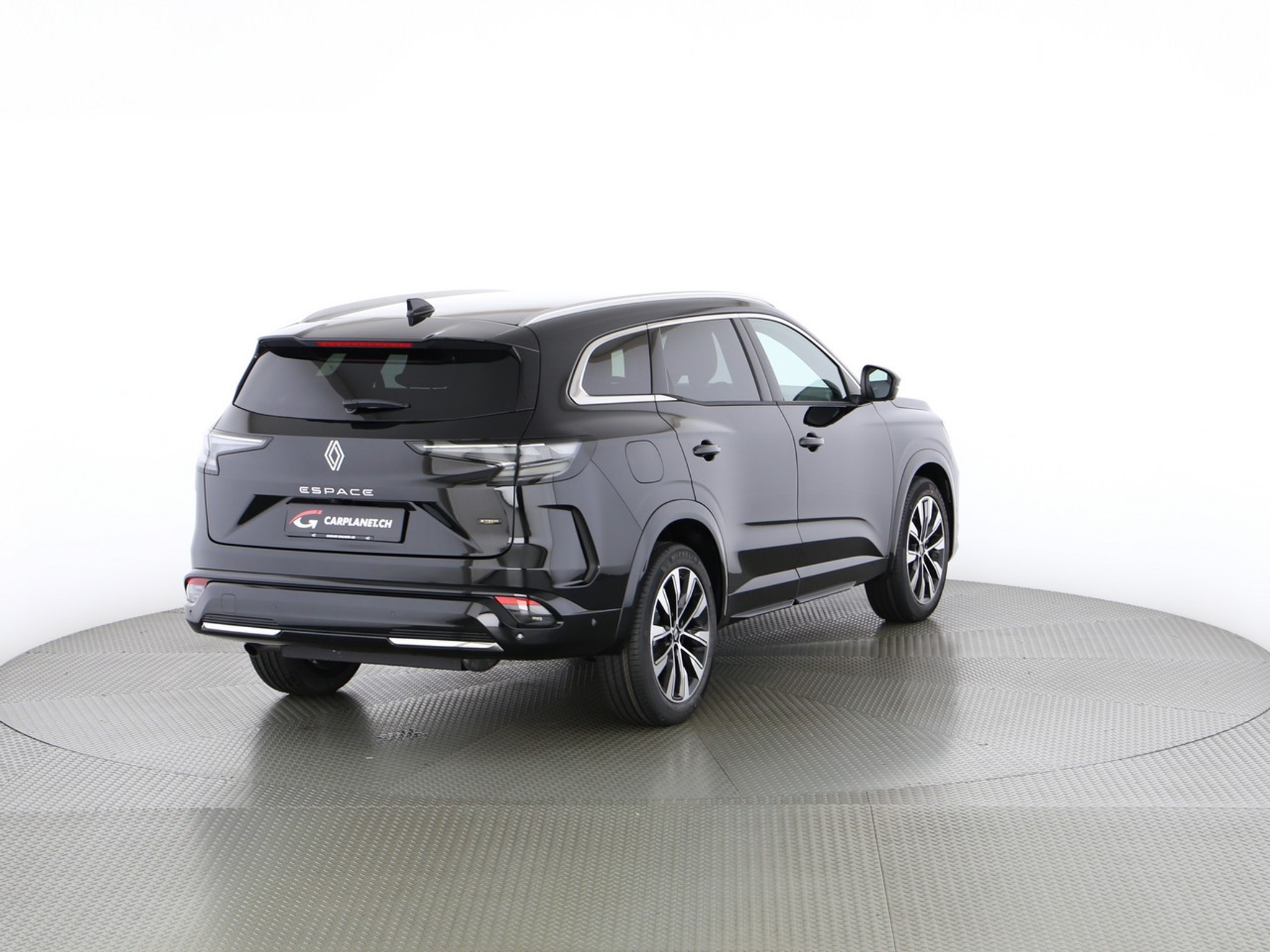 listing desktop thumbnail image 2