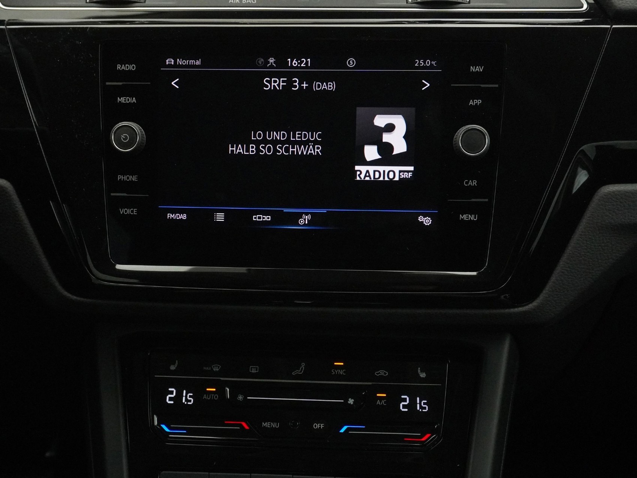 listing desktop thumbnail image 22