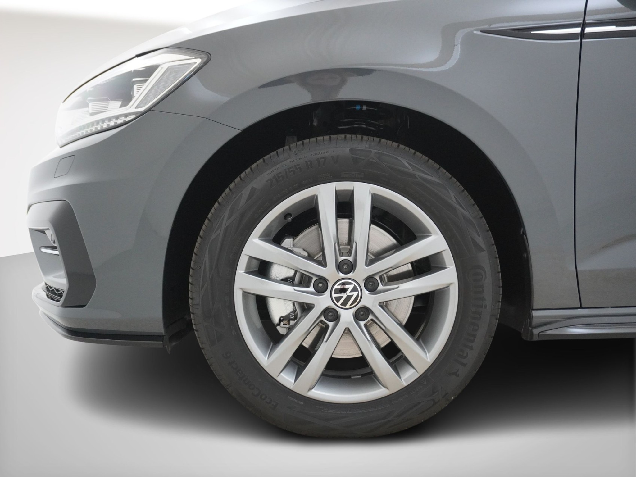 listing desktop thumbnail image 10