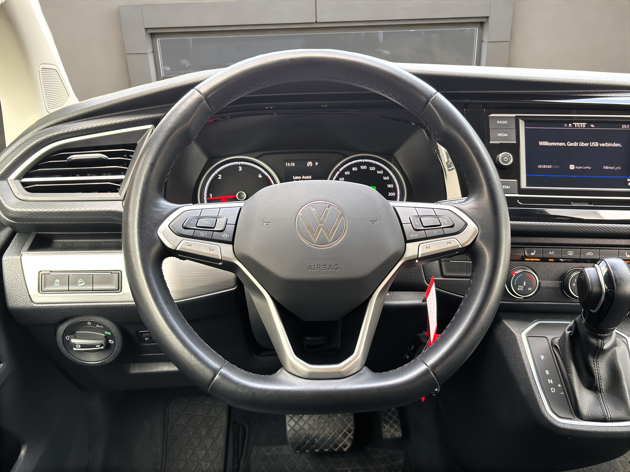 listing desktop thumbnail image 12