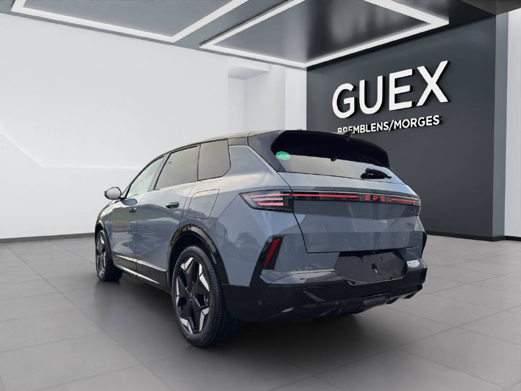 listing desktop thumbnail image 2