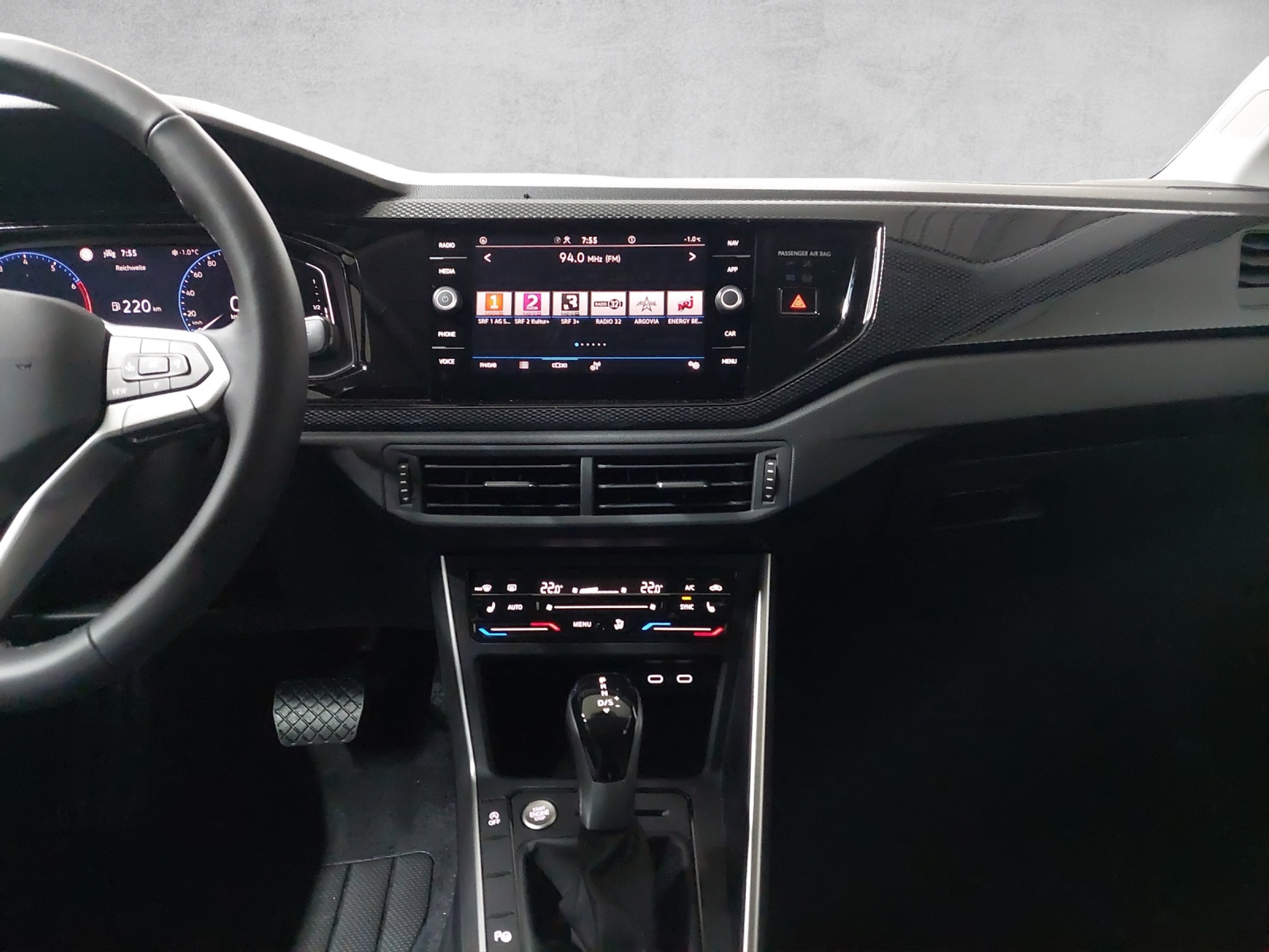 listing desktop thumbnail image 7