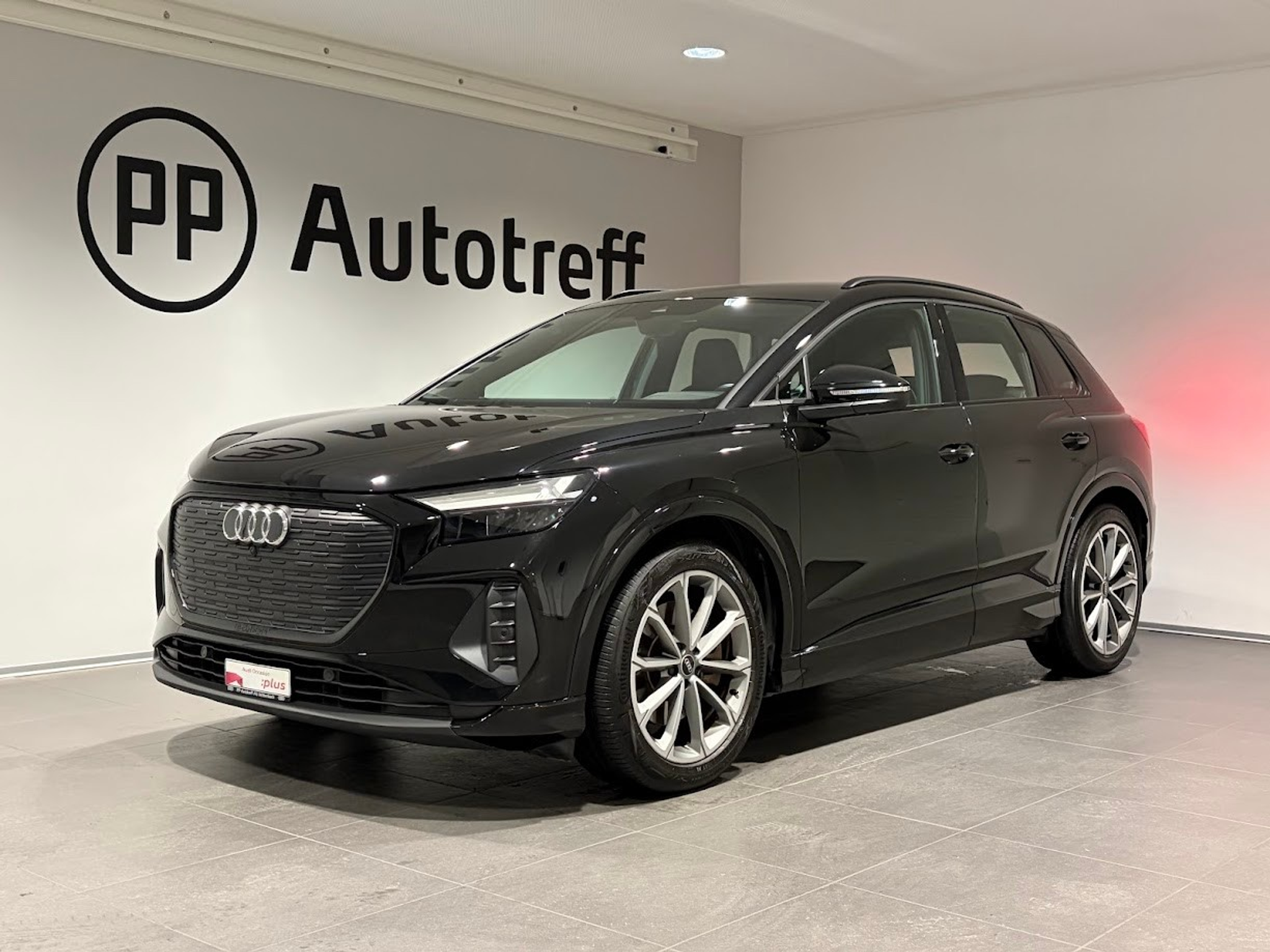 listing desktop thumbnail image 1