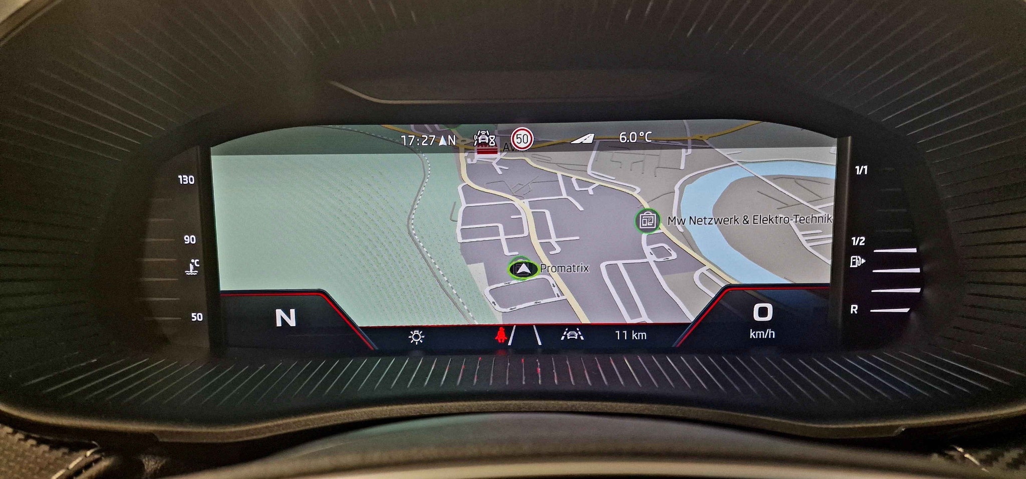 listing desktop thumbnail image 6