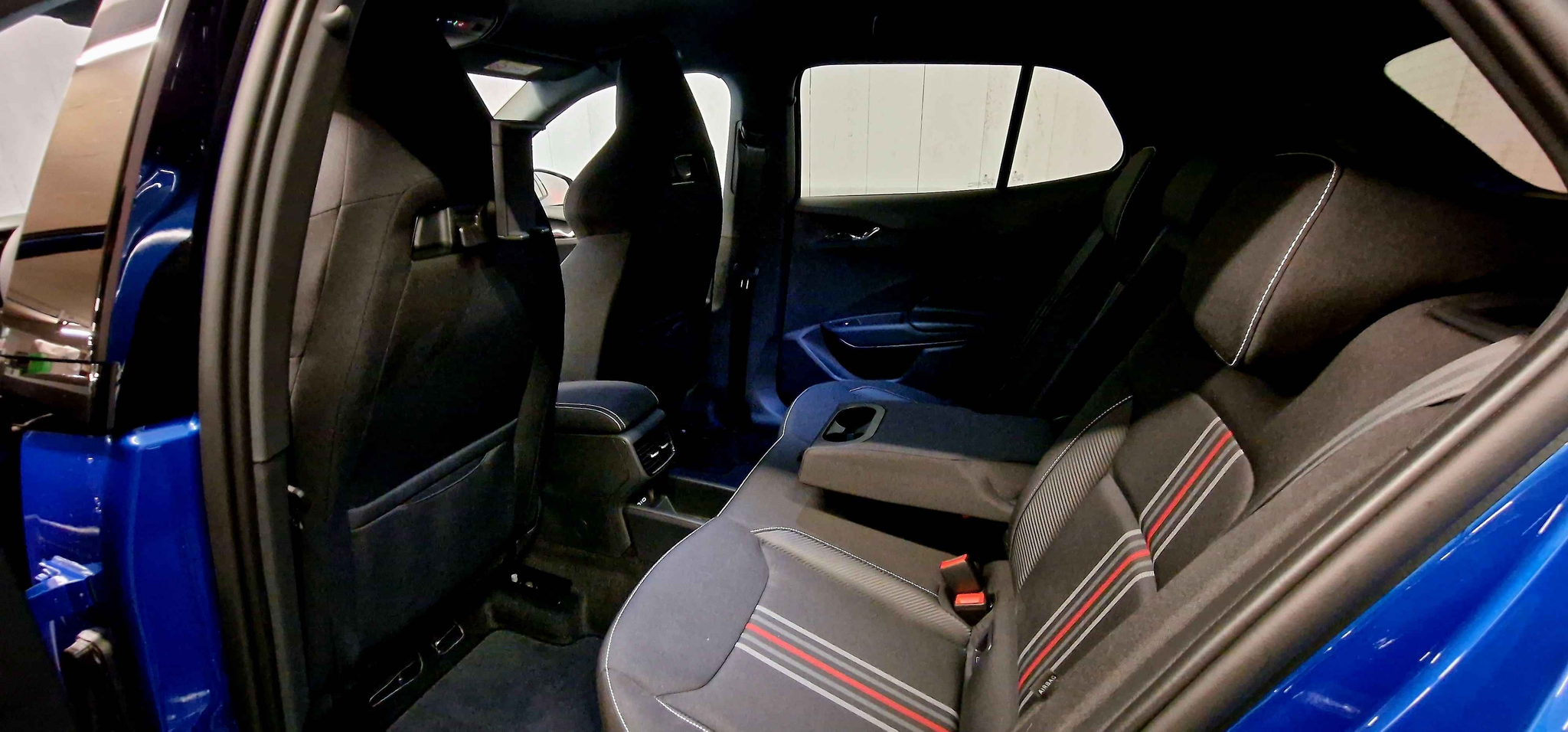 listing desktop thumbnail image 13