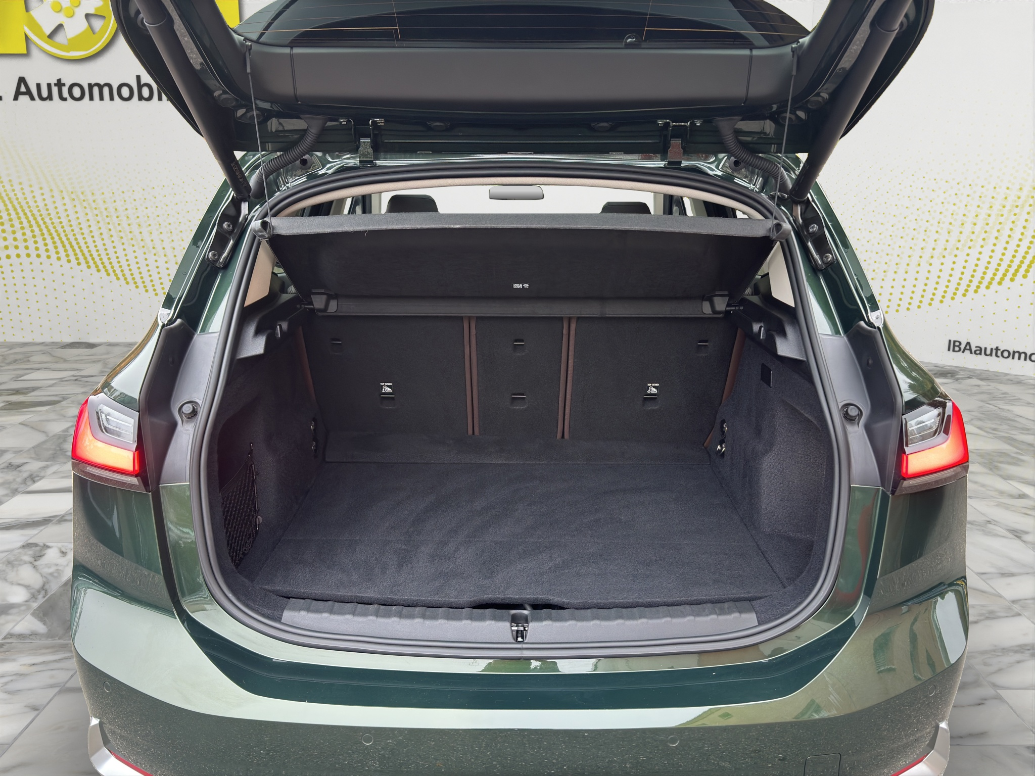 listing desktop thumbnail image 8