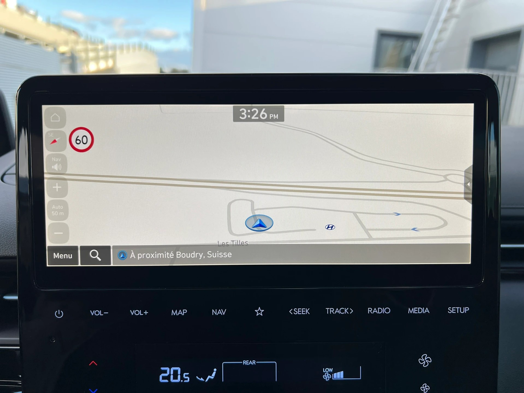 listing desktop thumbnail image 14